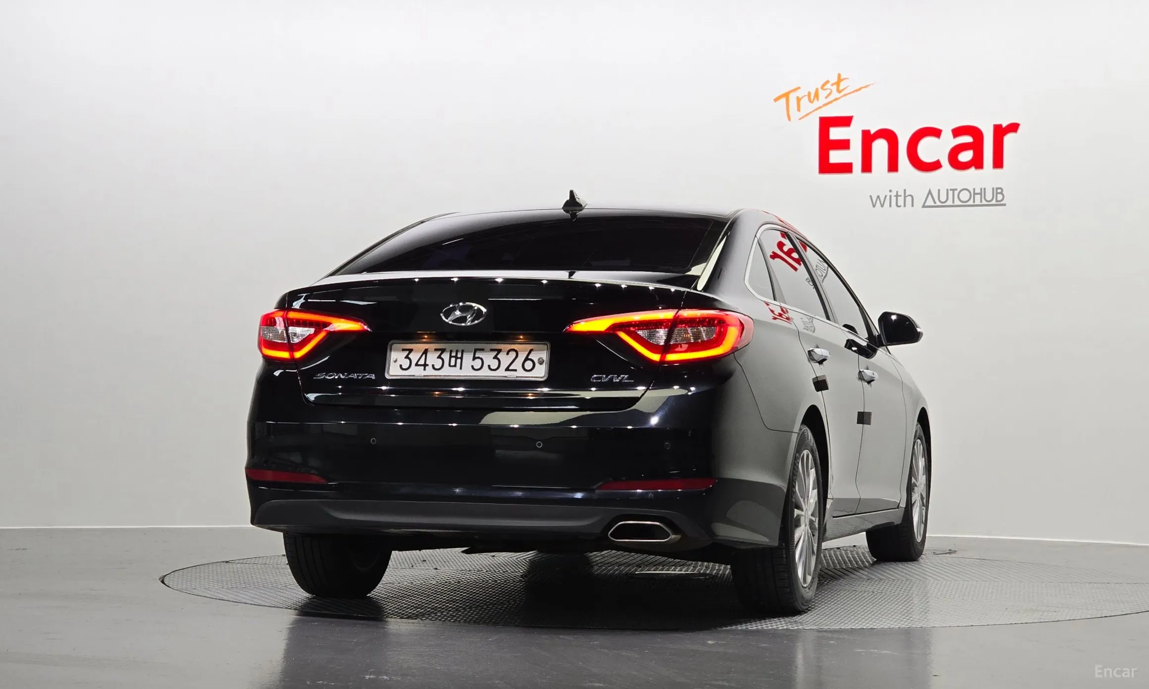 Hyundai LF Sonata превью 3