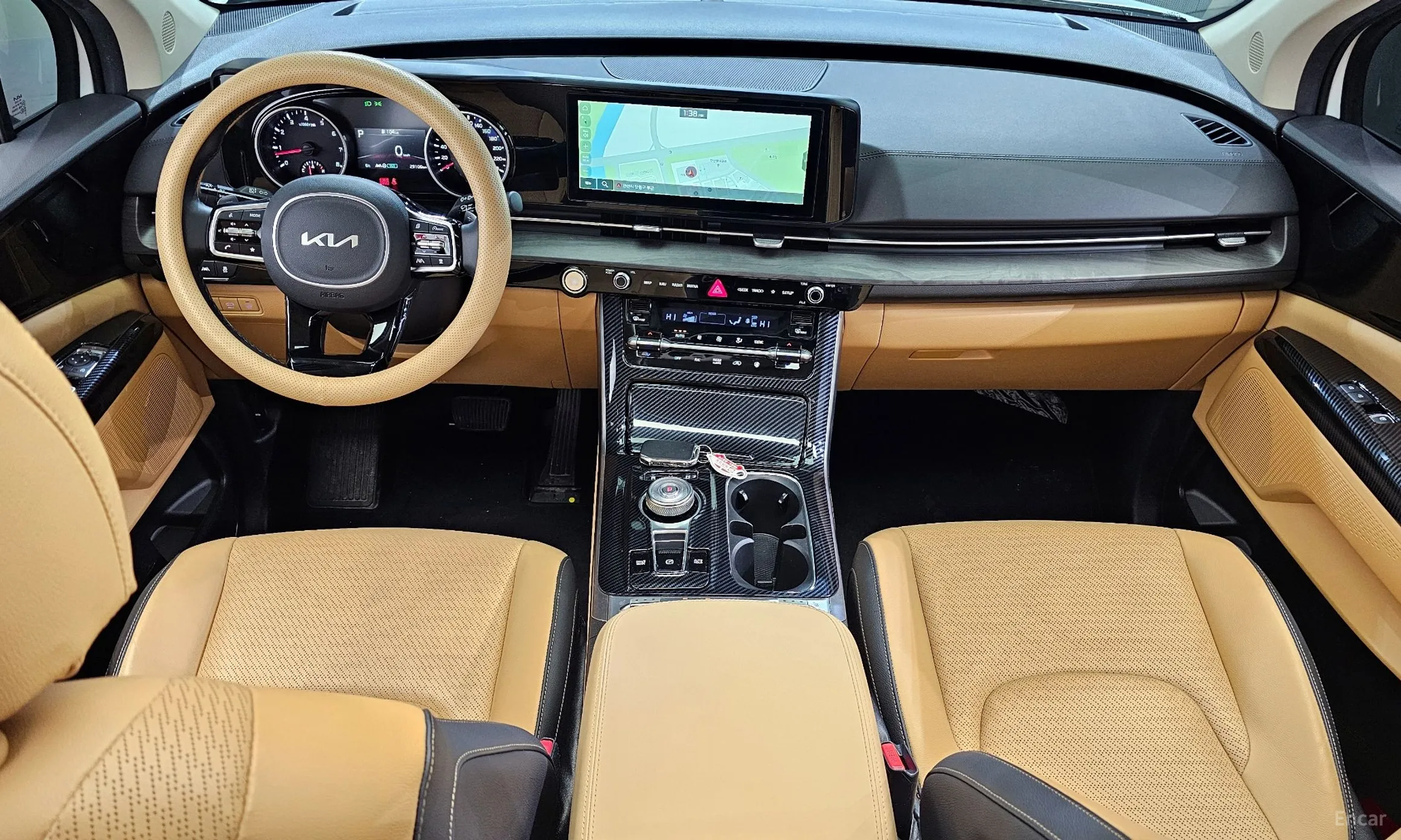 Kia Carnival Gen 4 превью 4