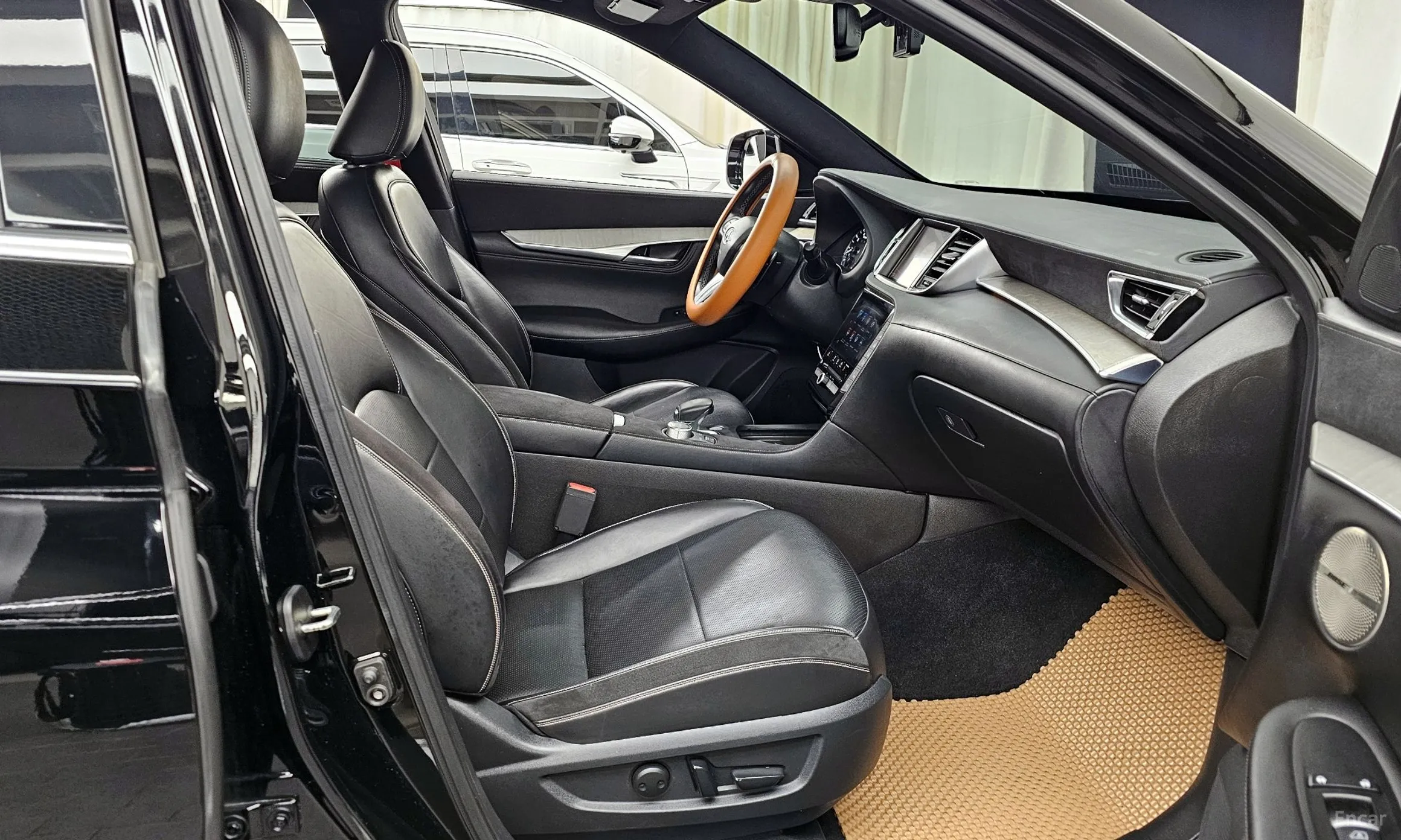 Infiniti QX50 (P71A) превью 12