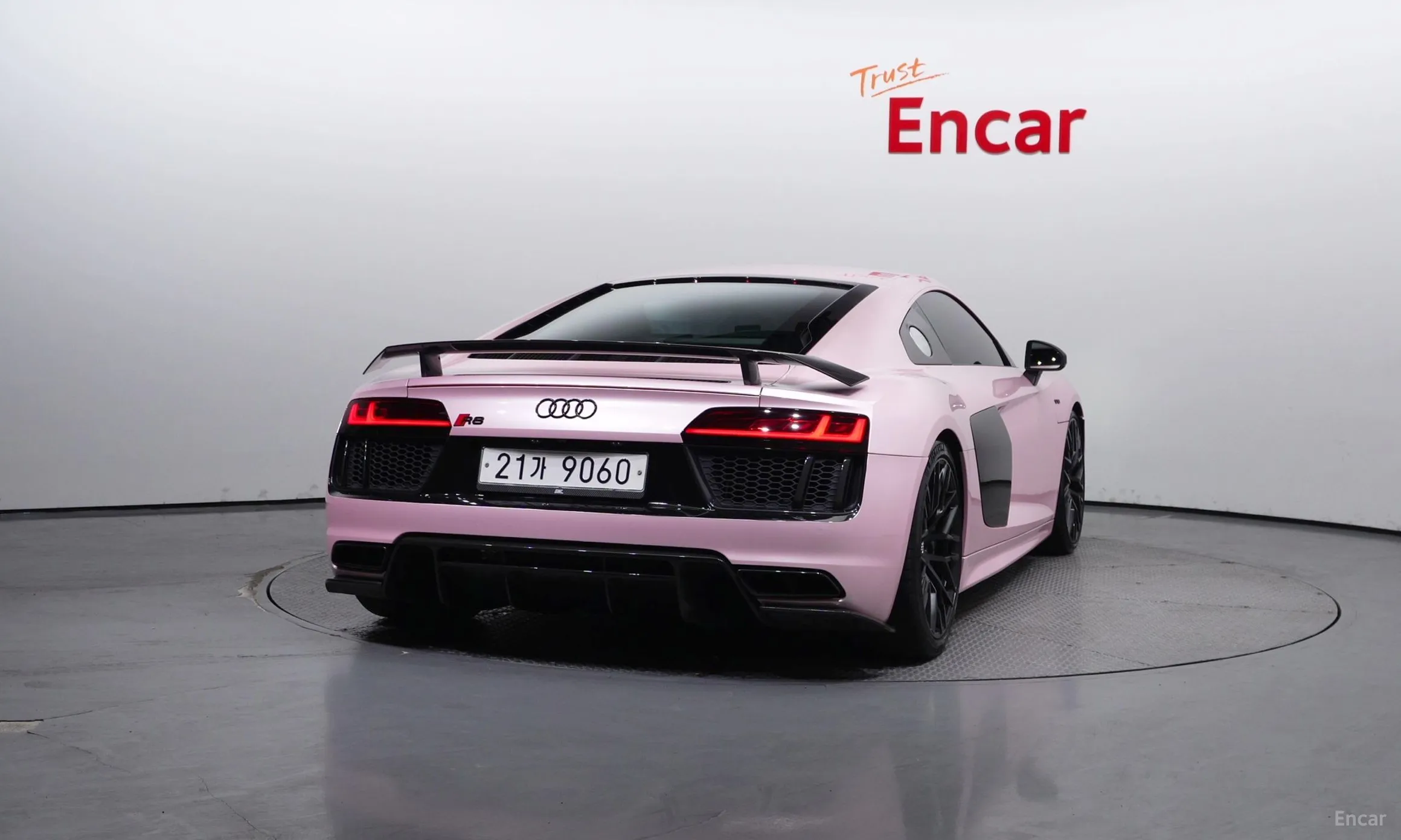 Audi R8 (4S) превью 3