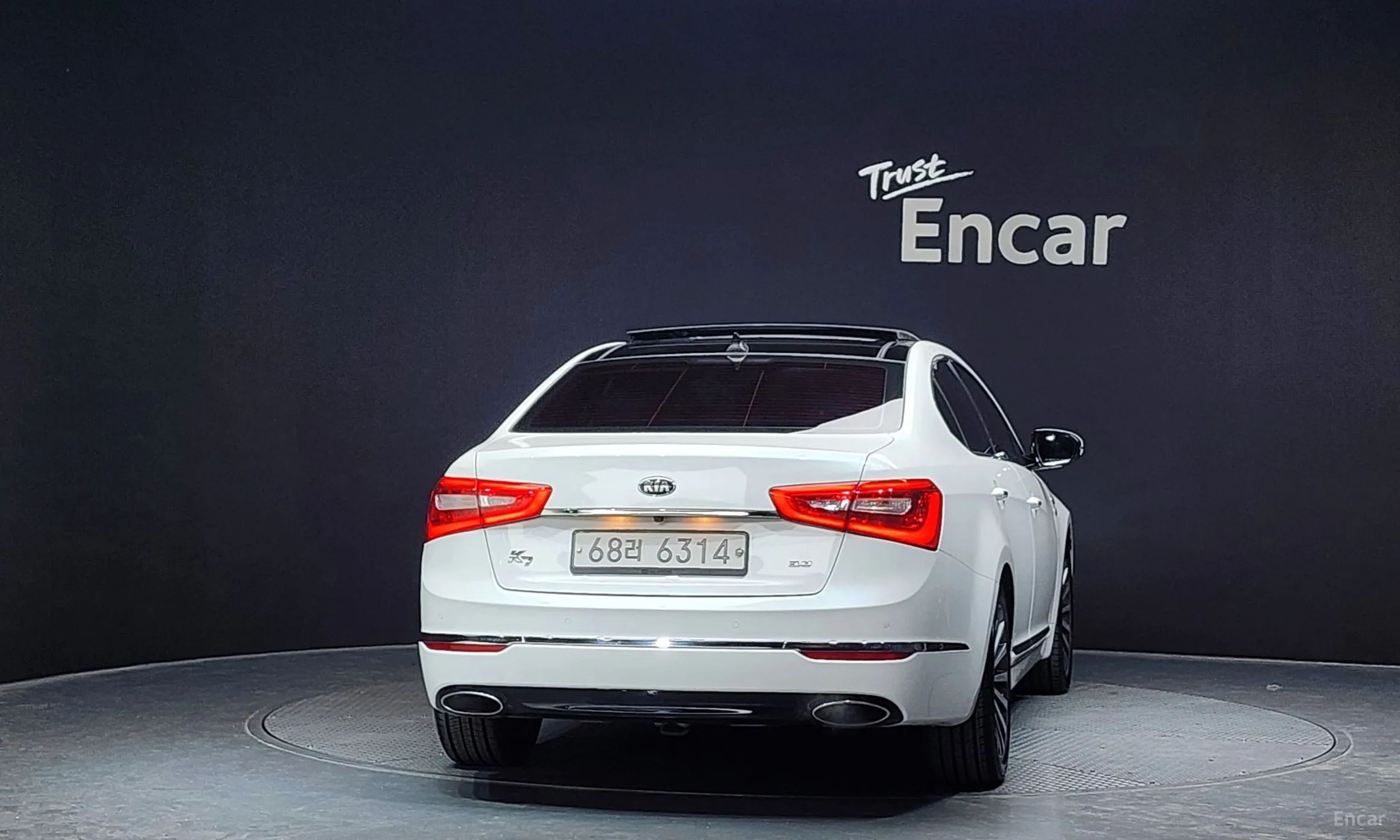Kia K7 превью 3