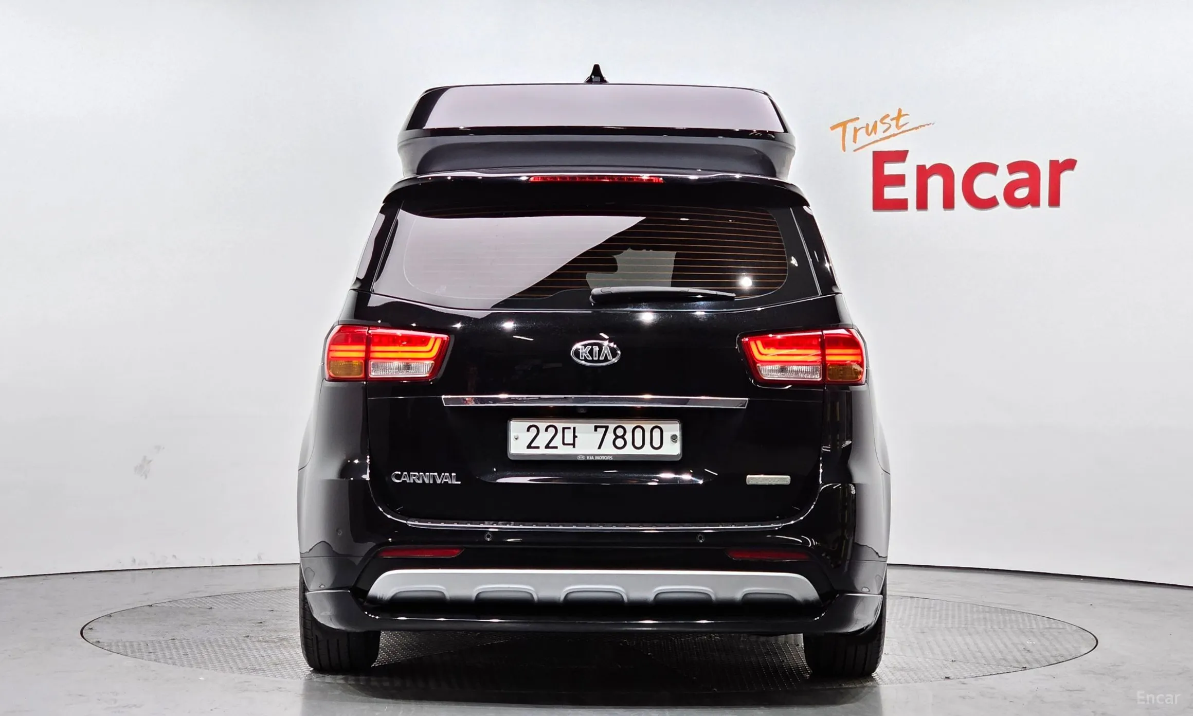 Kia Carnival превью 3