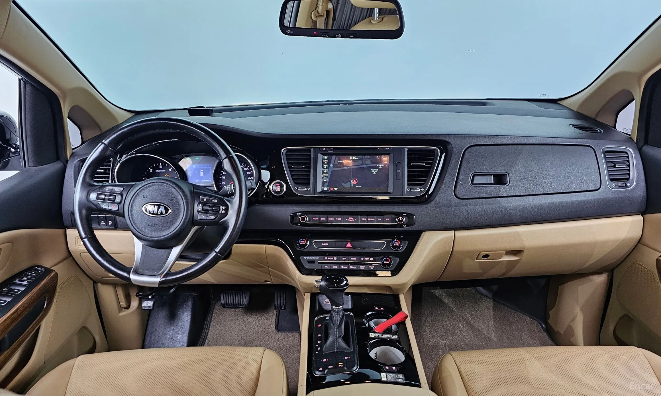 Kia Carnival превью 4