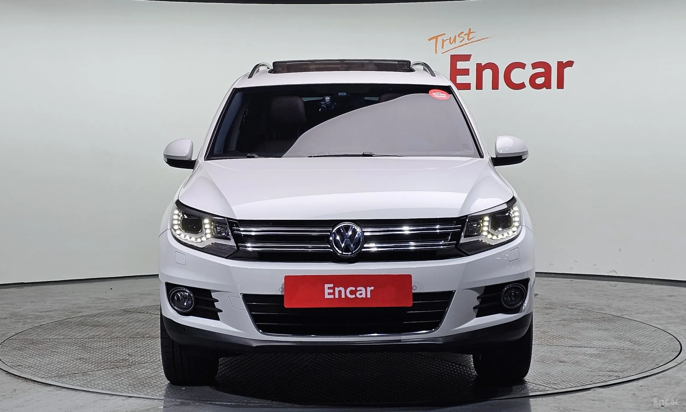 Volkswagen New Tiguan превью 2