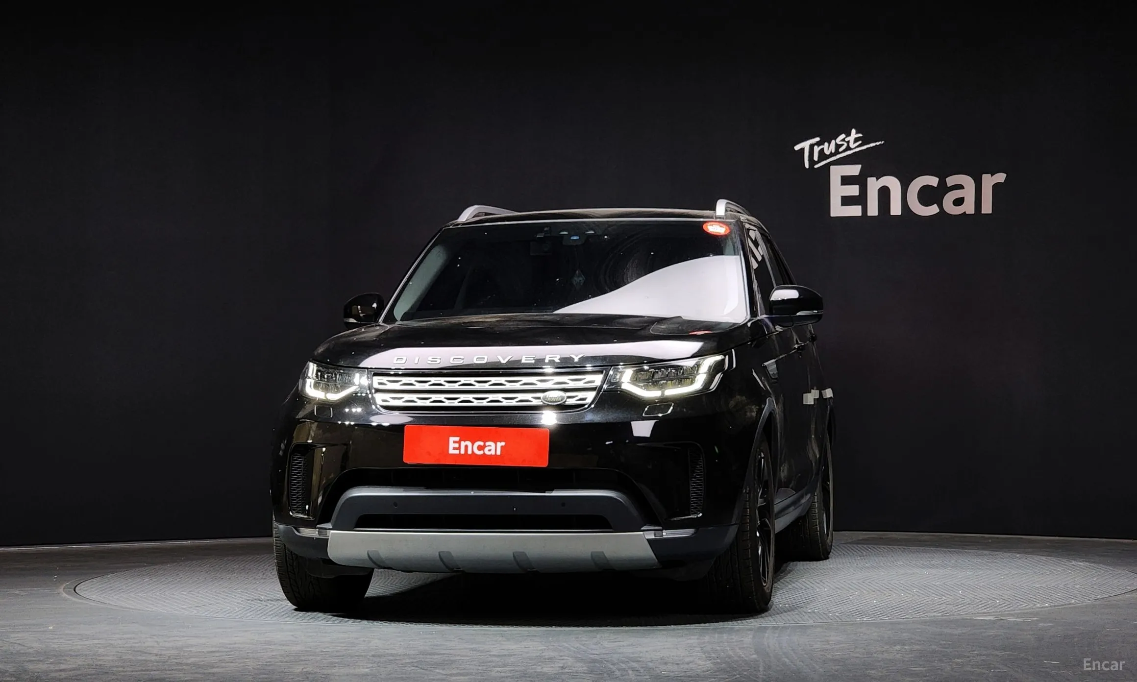Land Rover Discovery 5 превью 2