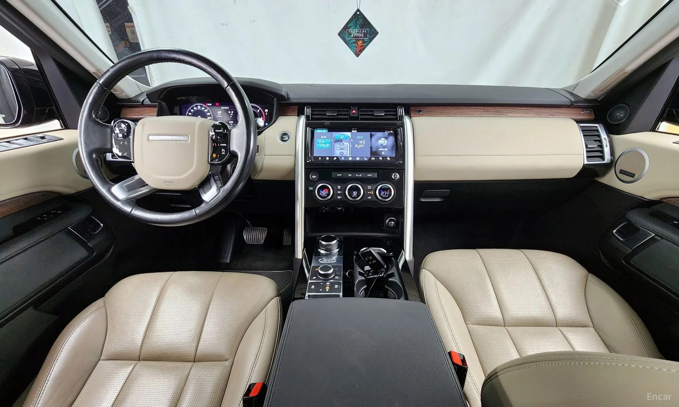 Land Rover Discovery 5 превью 4