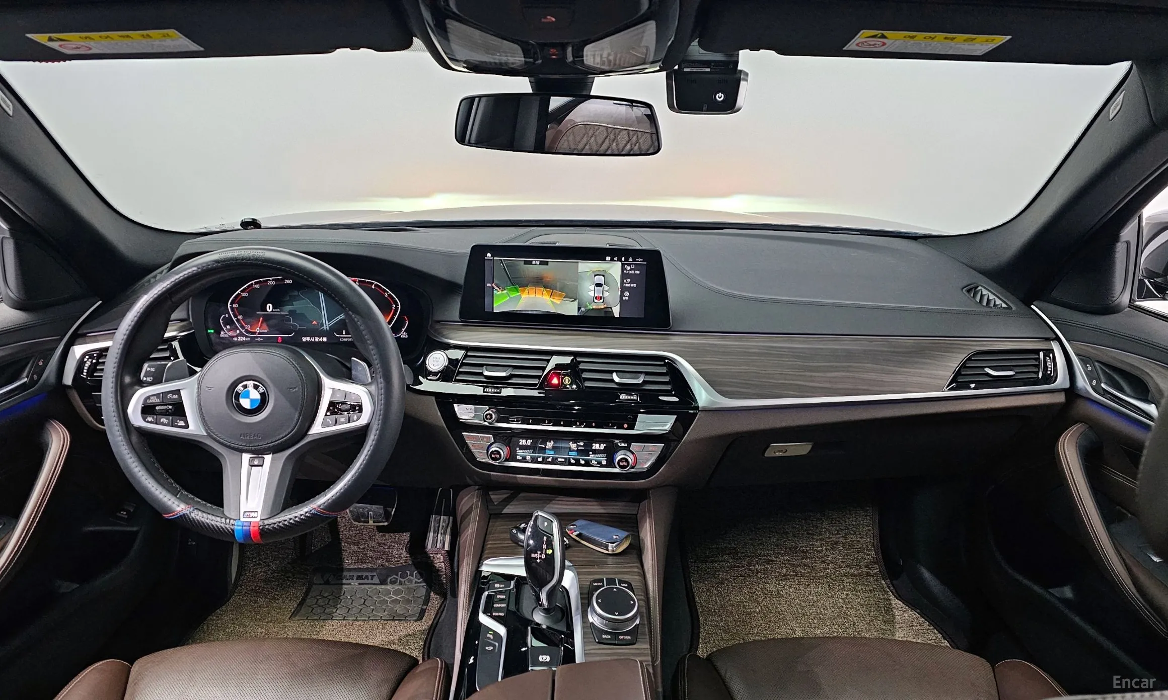 BMW 5 Series (G30) превью 4