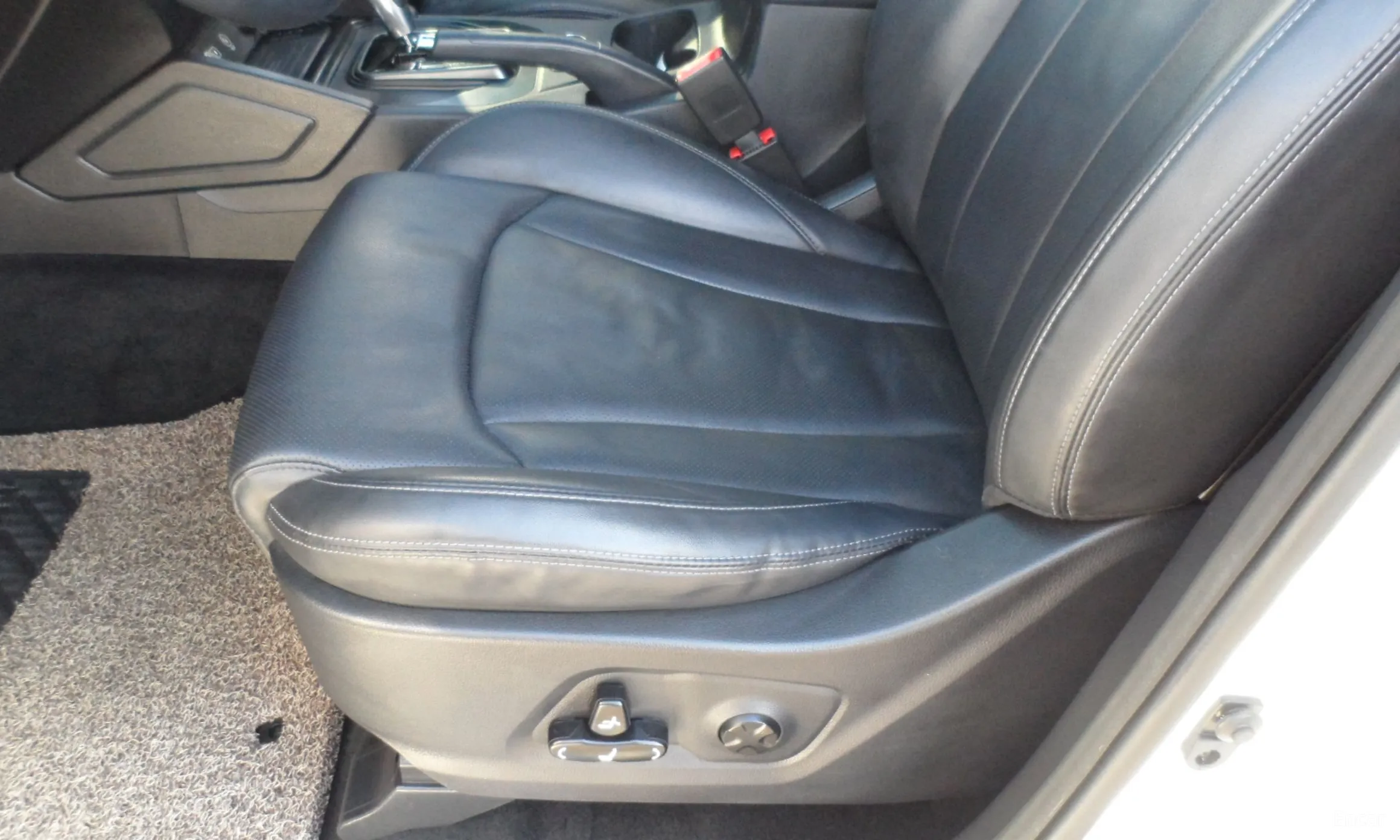 KG Mobility (SsangYong) Rexton Sports превью 10