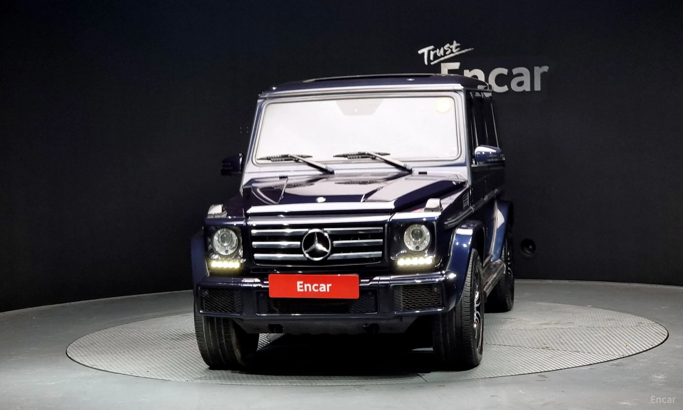 Mercedes Benz G-Class W463
