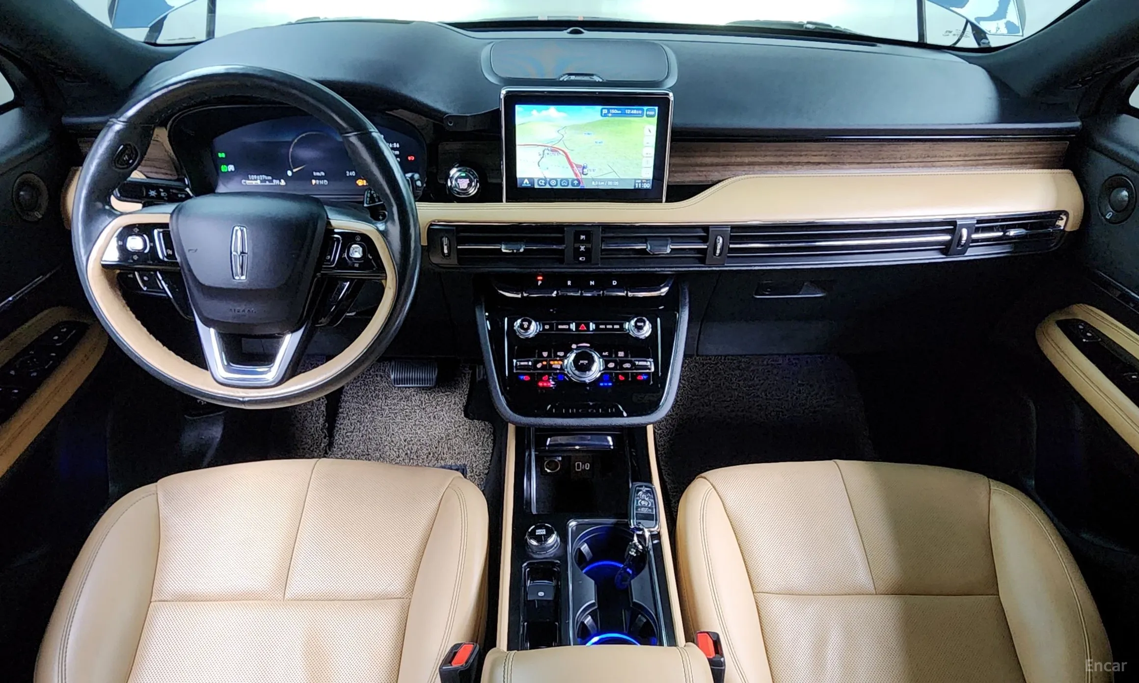 Lincoln Corsair превью 7