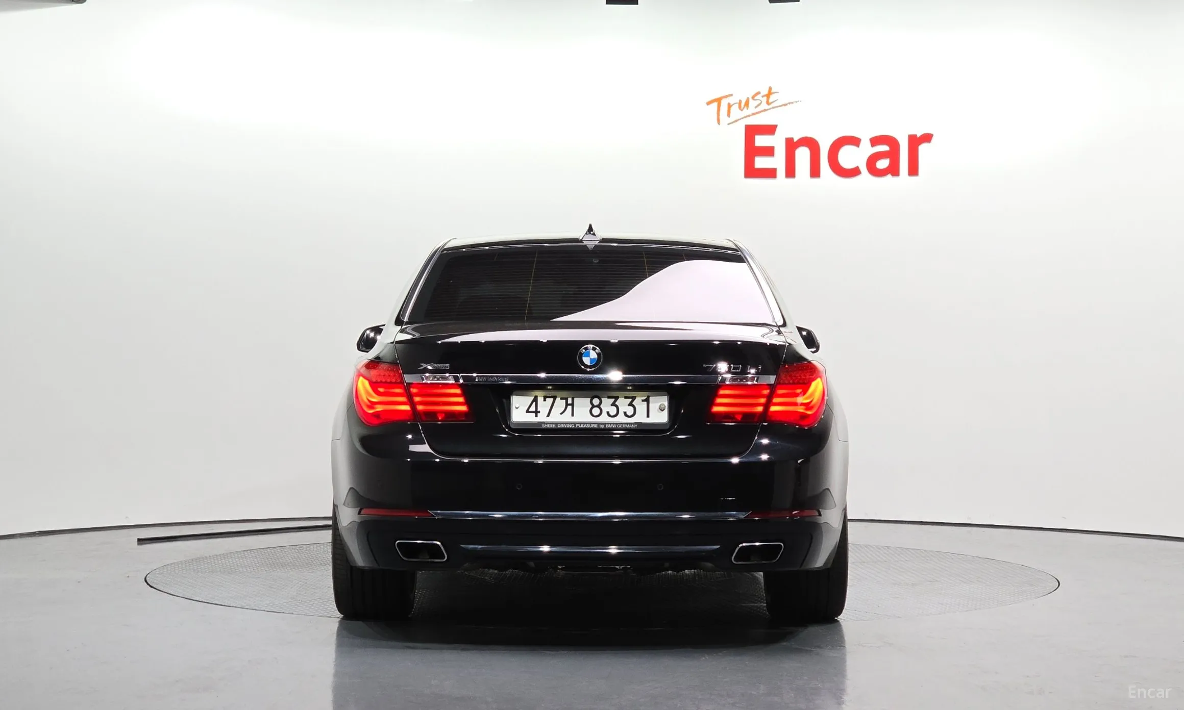 BMW 7 Series (F01) превью 3