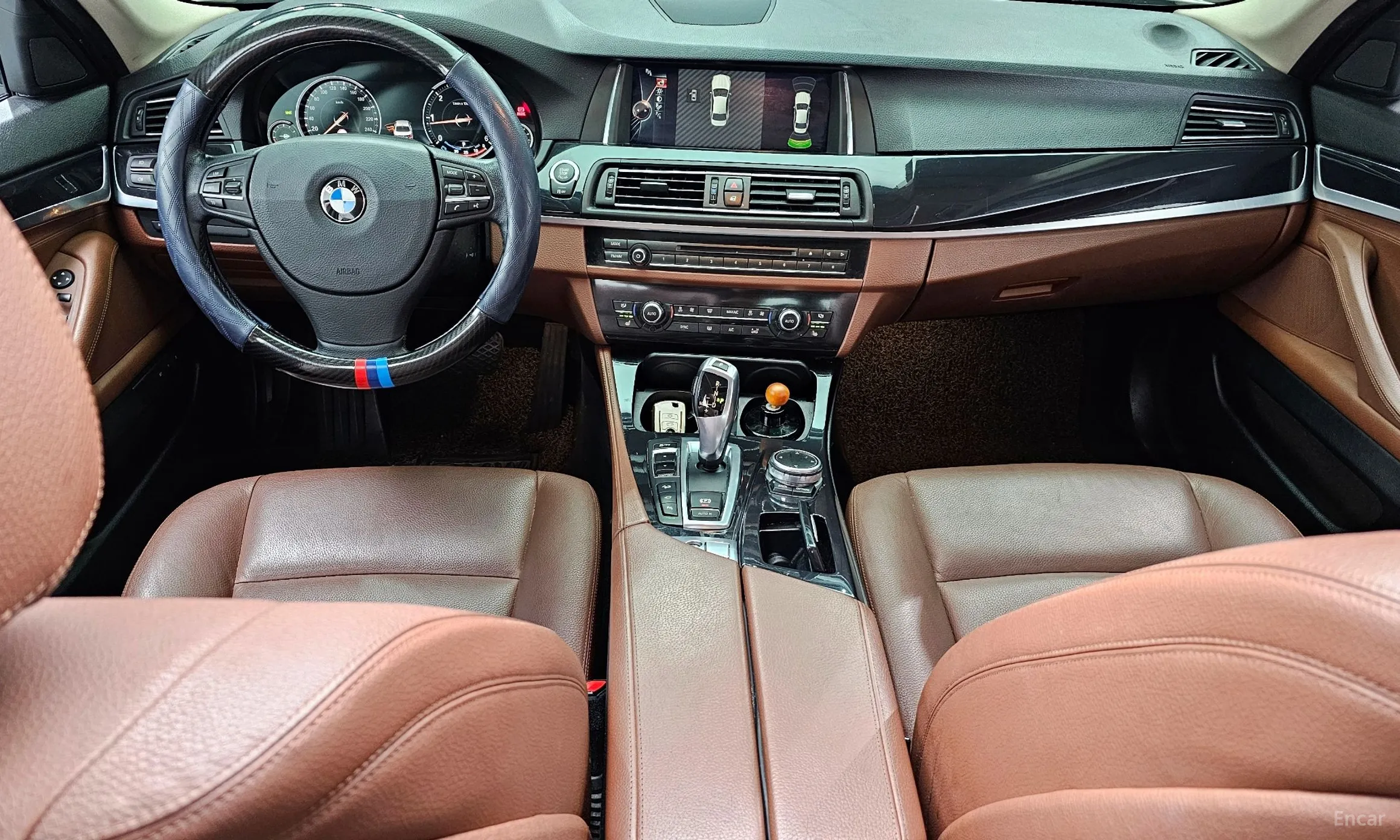 BMW 5 Series (F10) превью 4