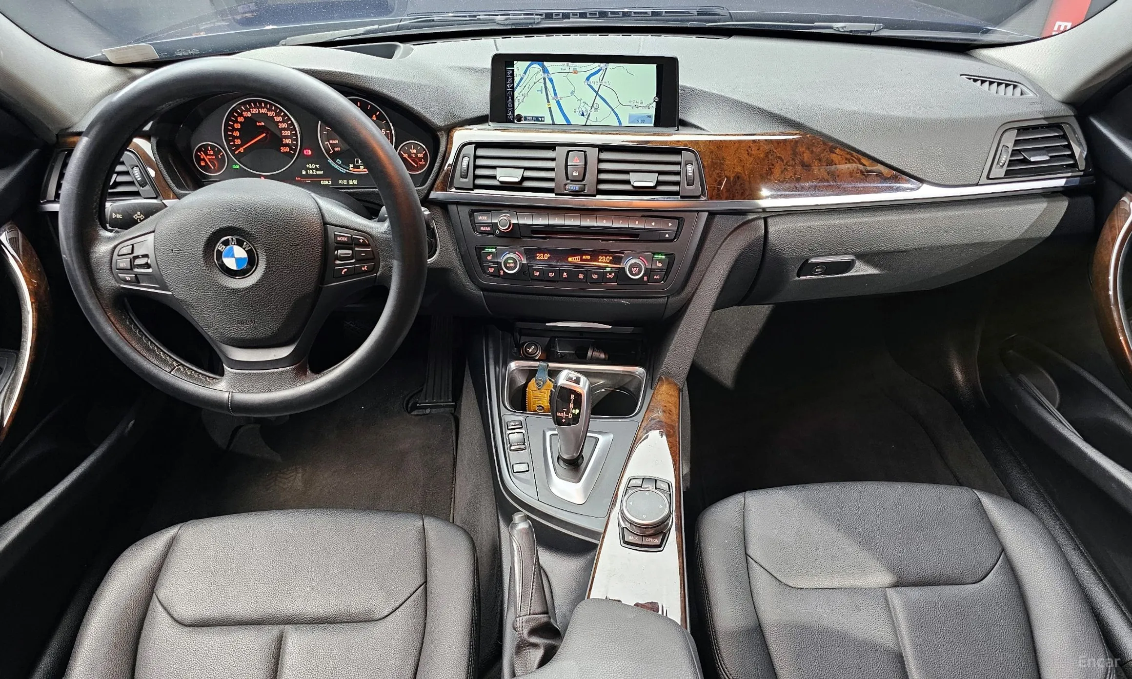 BMW 3 Series (F30) превью 4