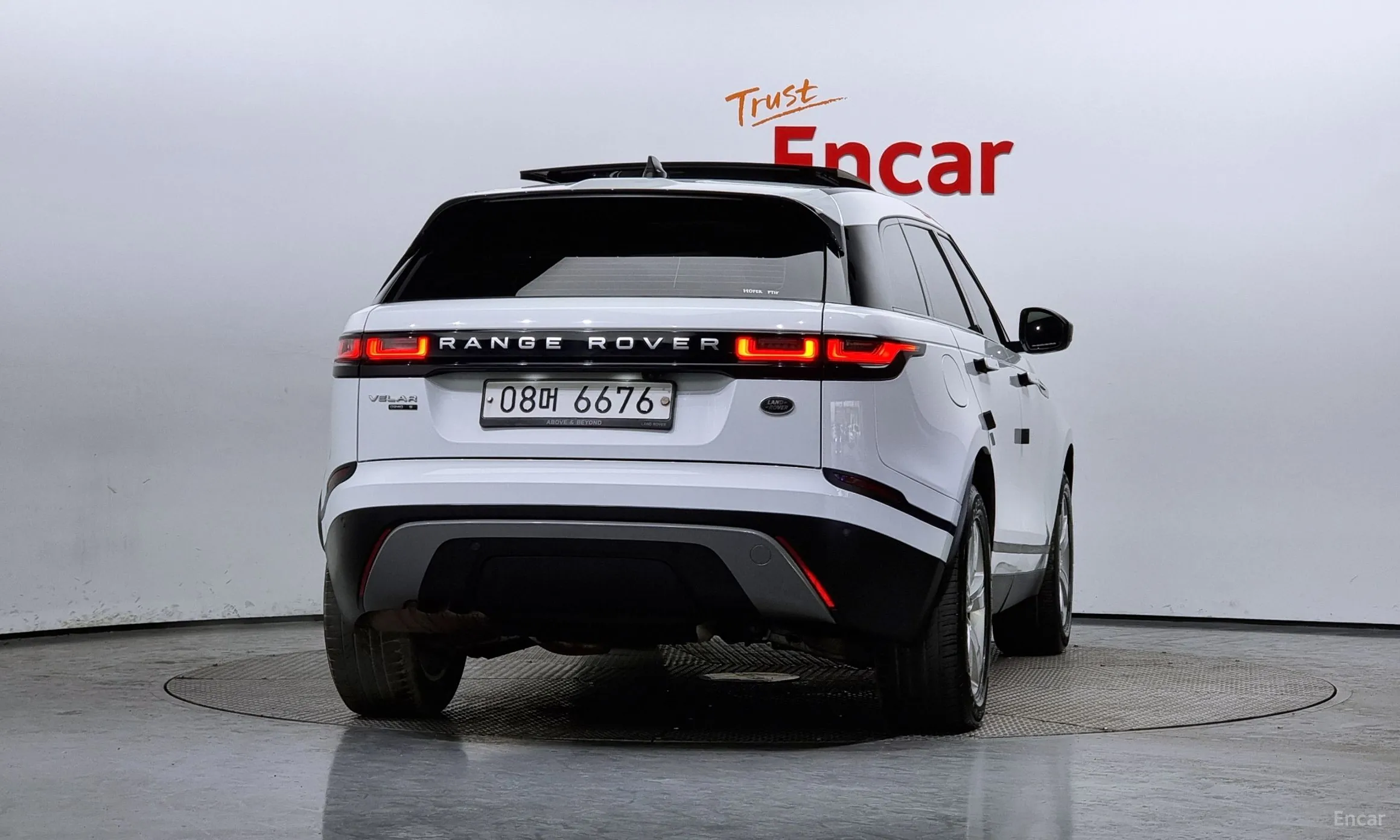 Land Rover Range Rover Bella превью 3