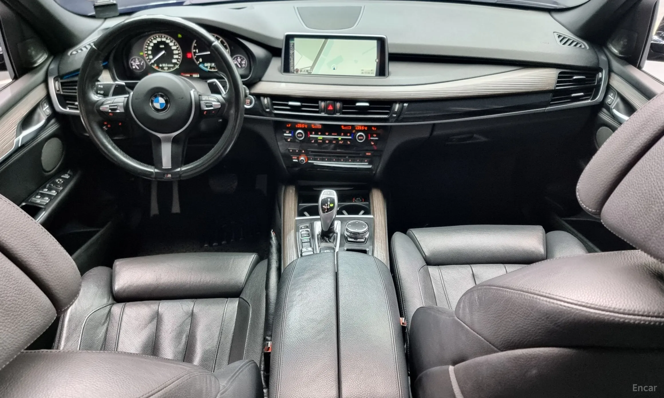 BMW X5 (F15) превью 4
