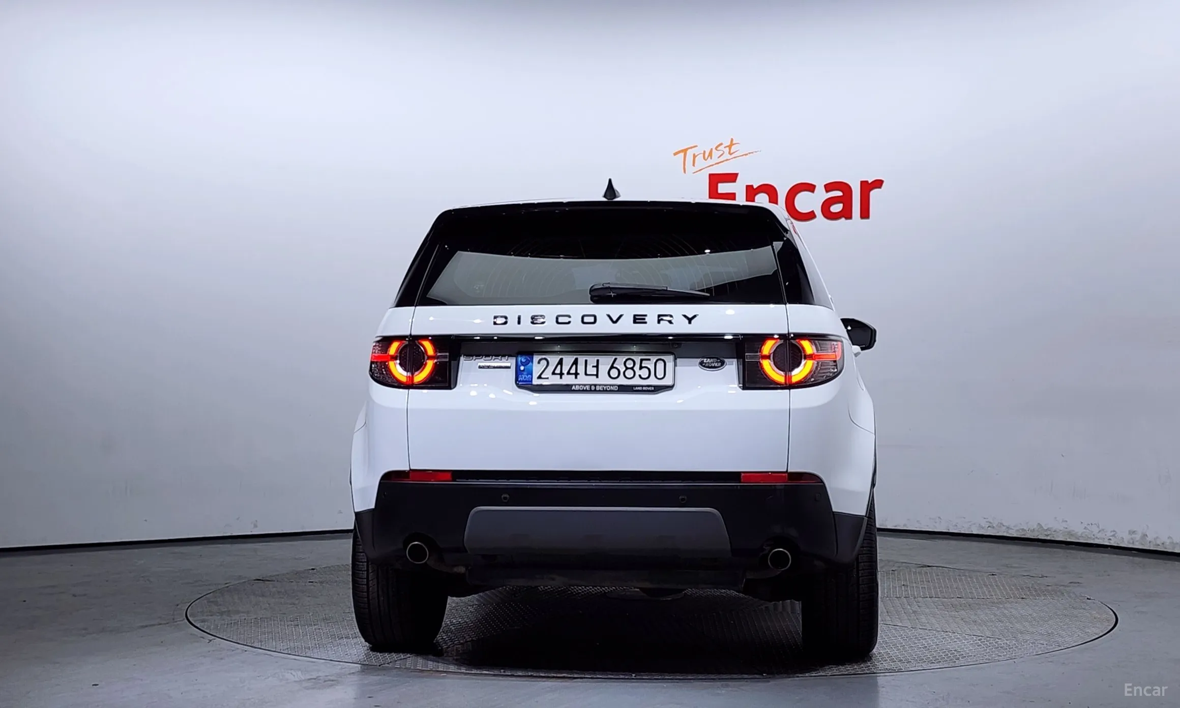 Land Rover Discovery Sports превью 3