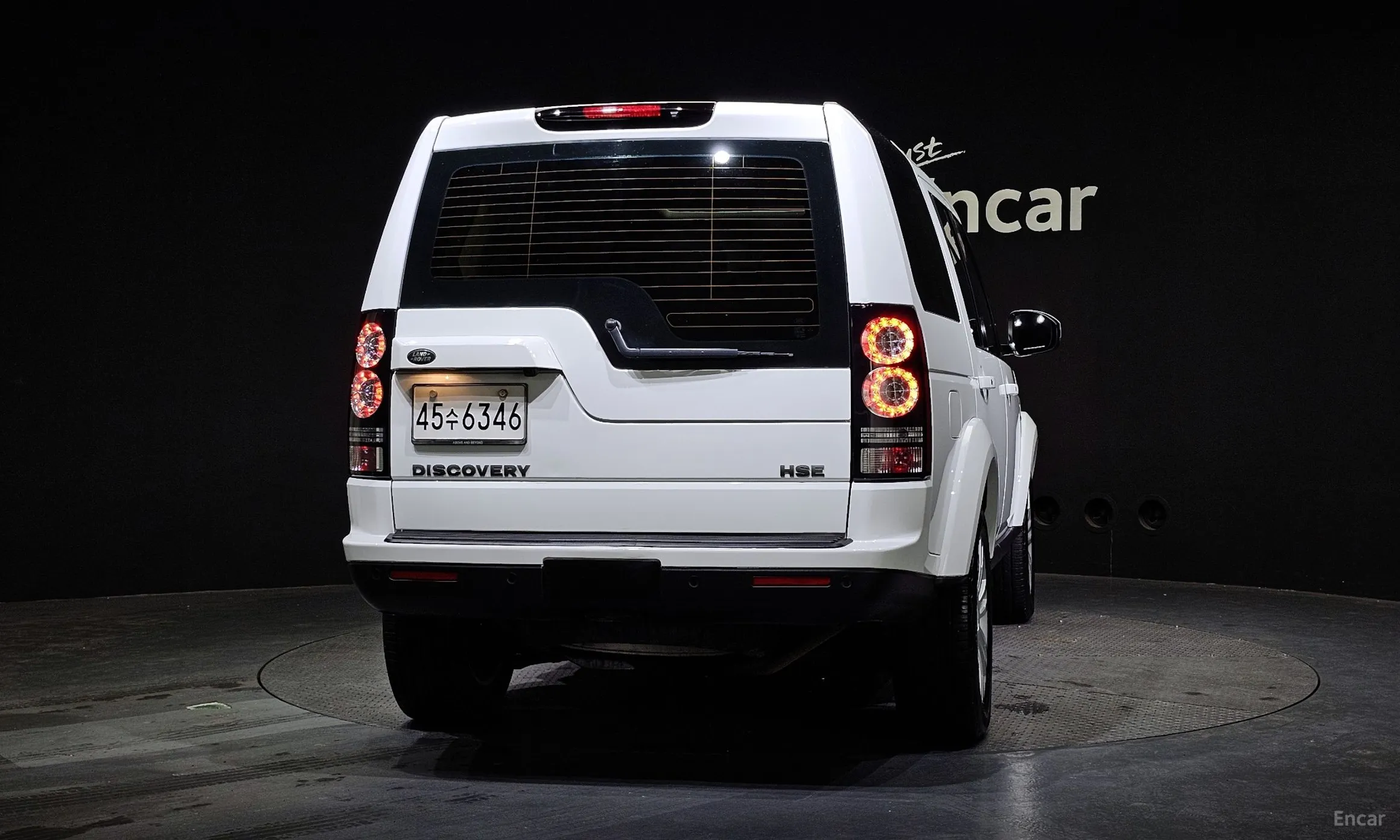 Land Rover Discovery 4 превью 3