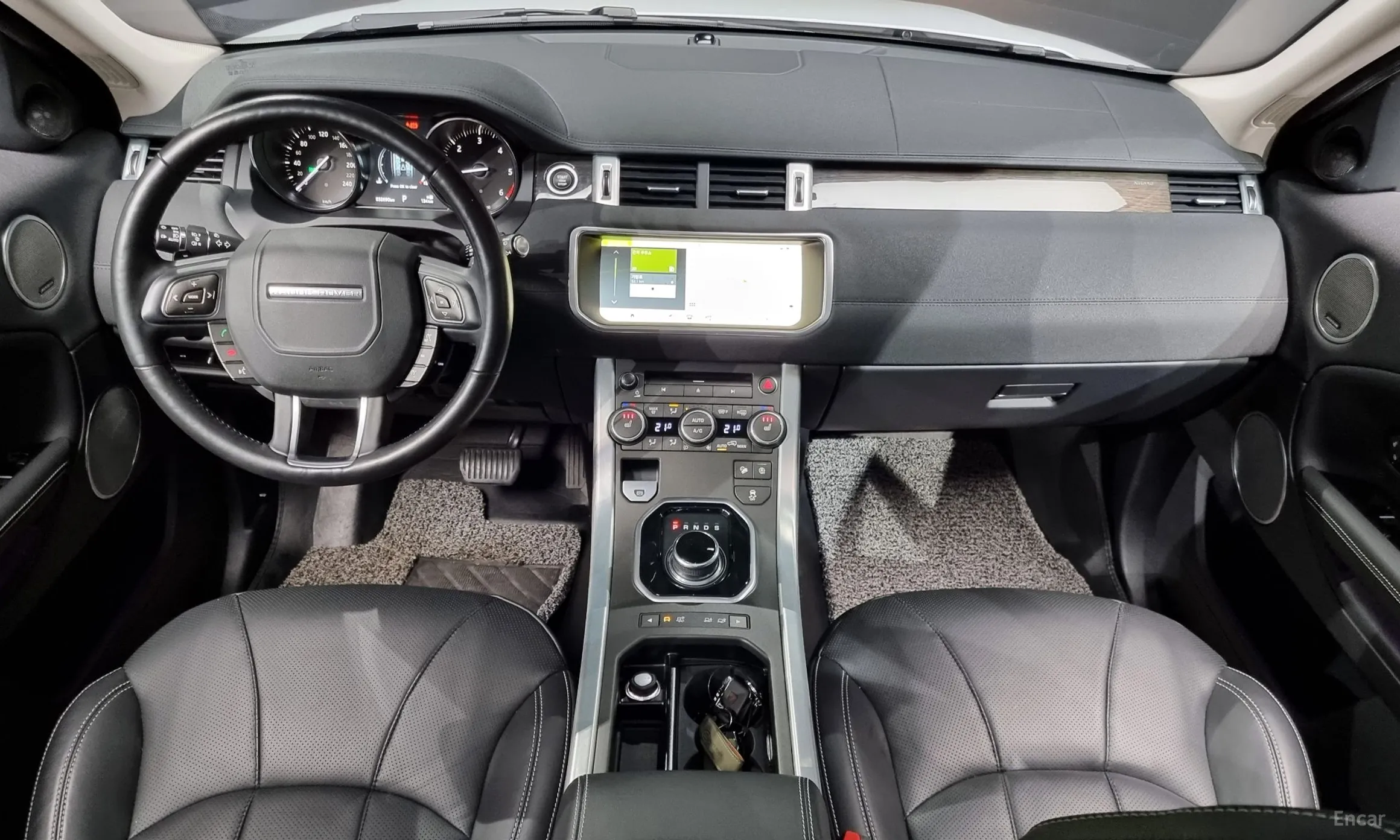 Land Rover Range Rover Evoque превью 4