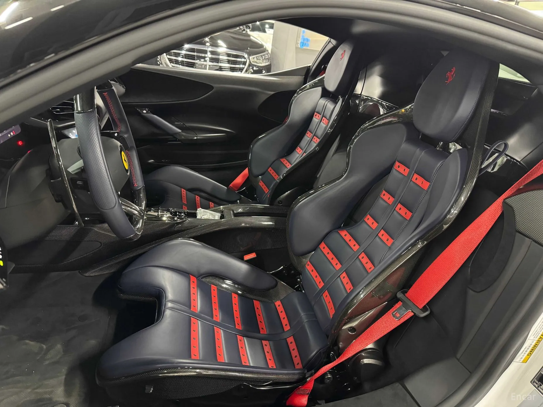 Ferrari SF90 Stradale превью 6