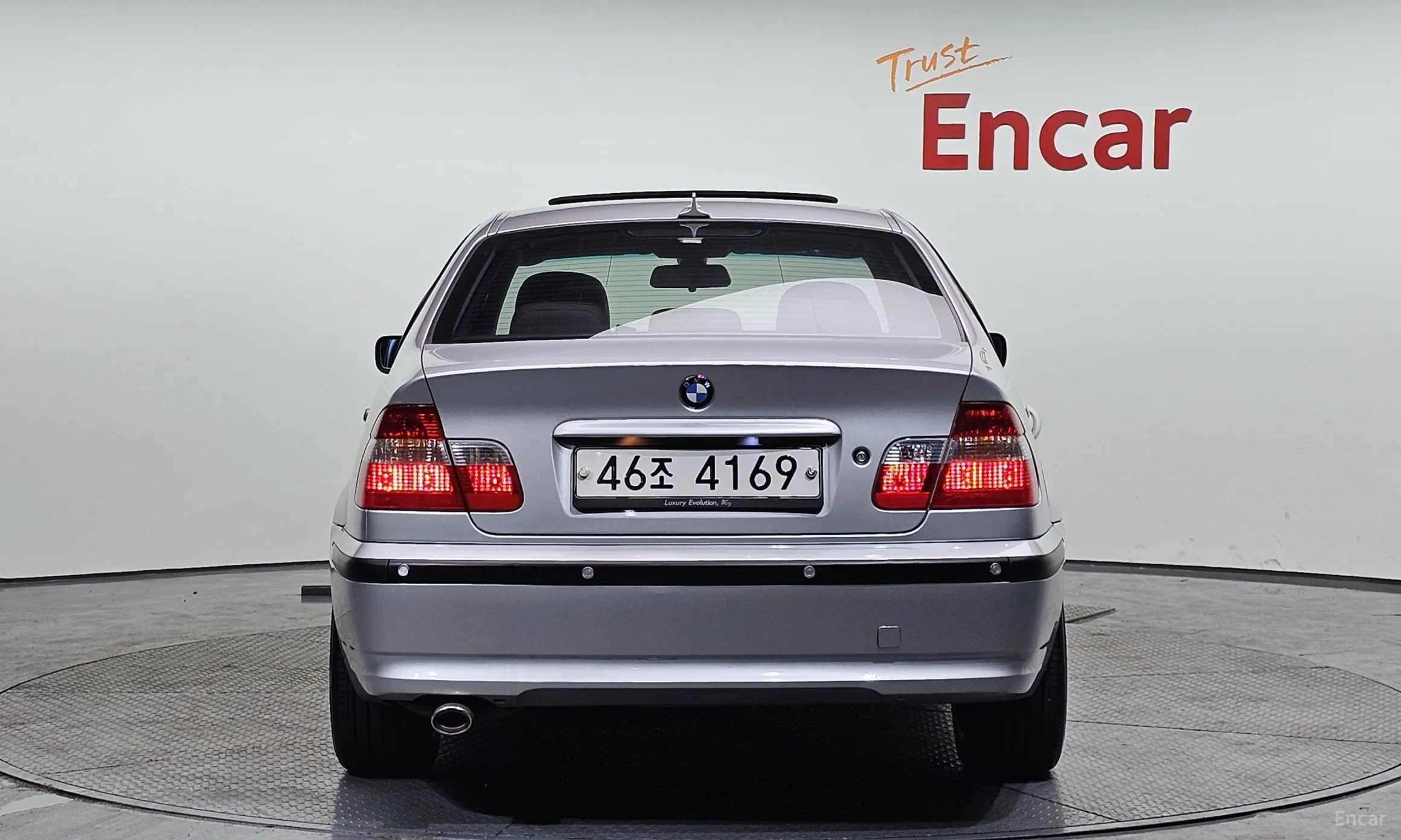 BMW 3 Series превью 3