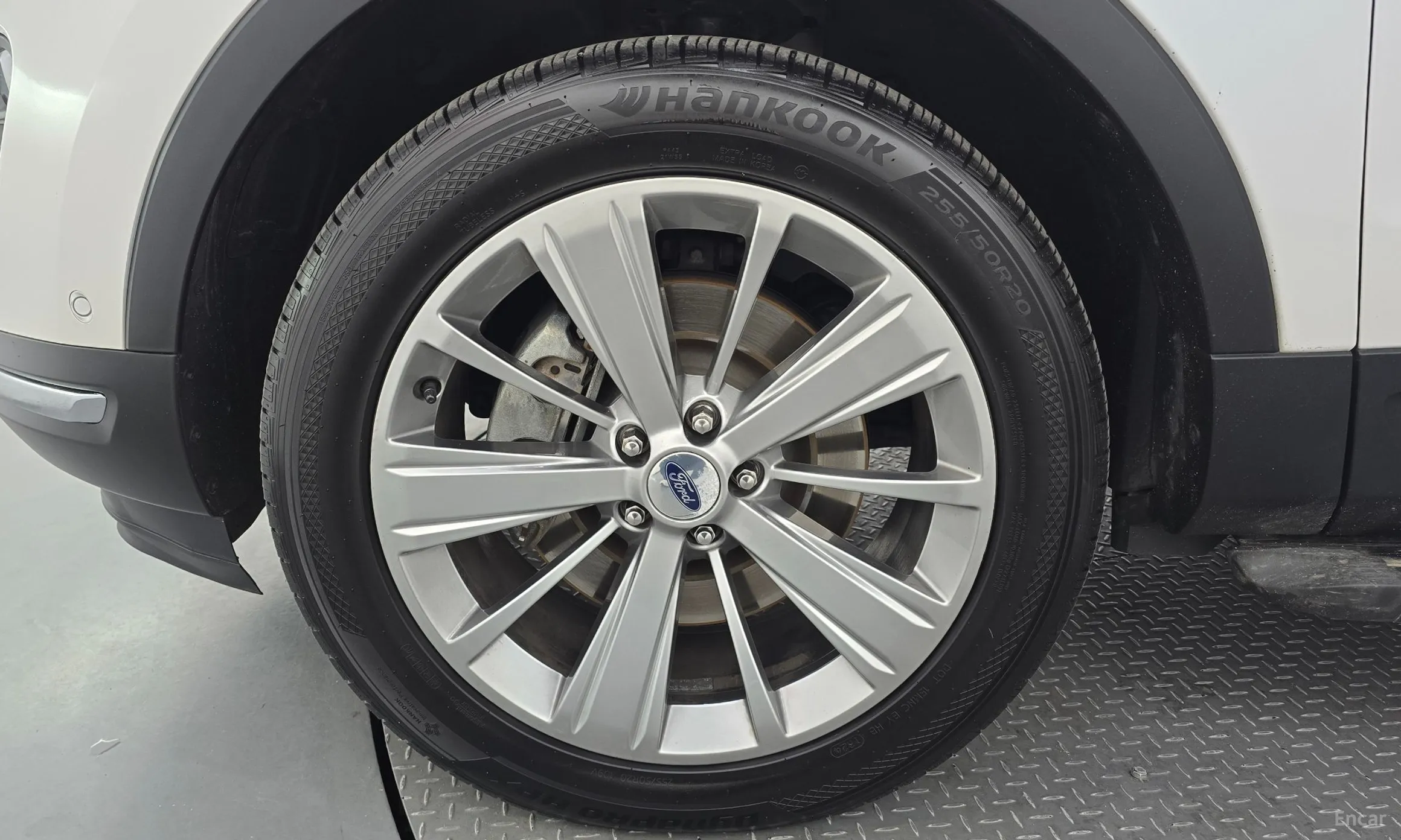 Ford Explorer превью 5