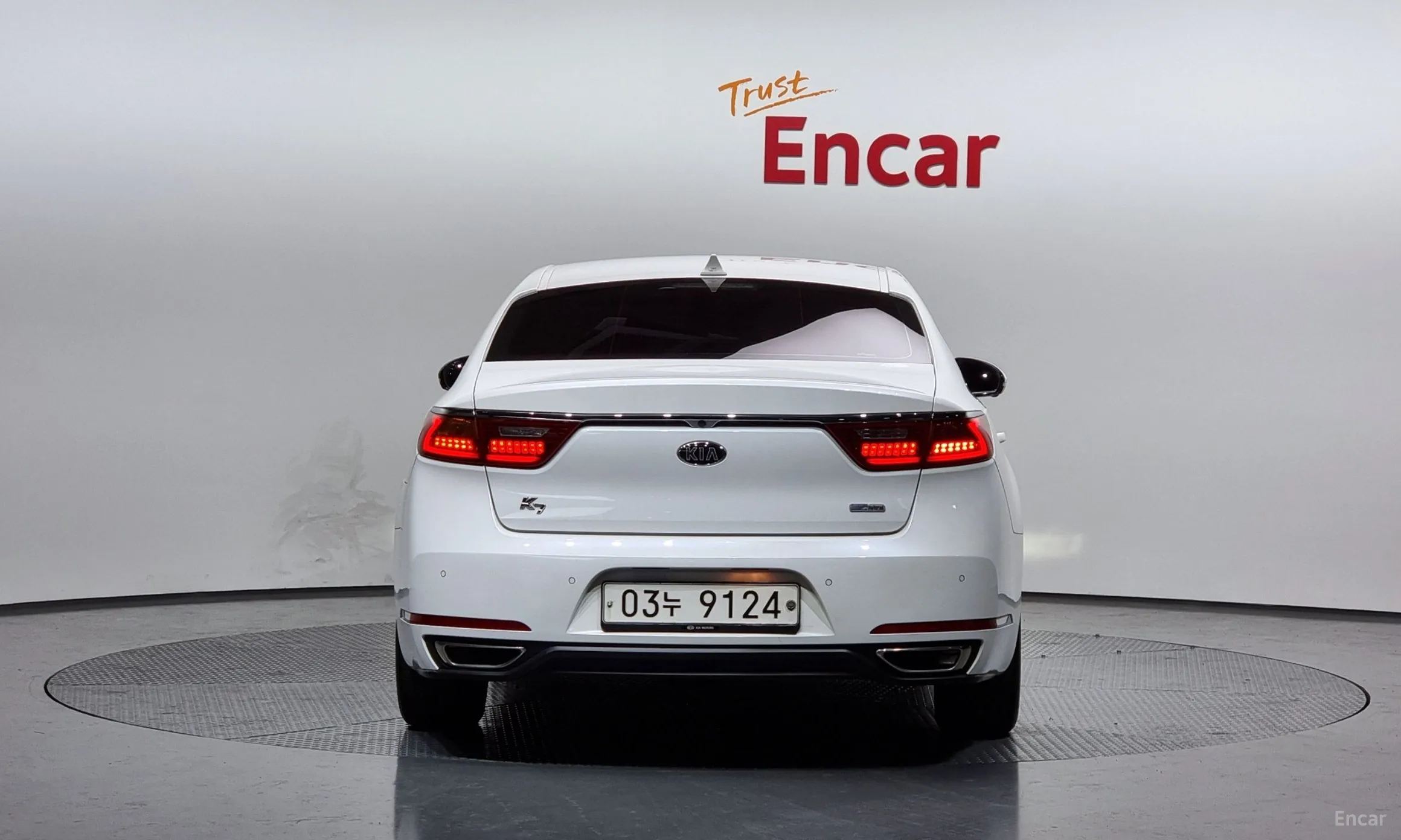 Kia K7 Hybrid превью 3