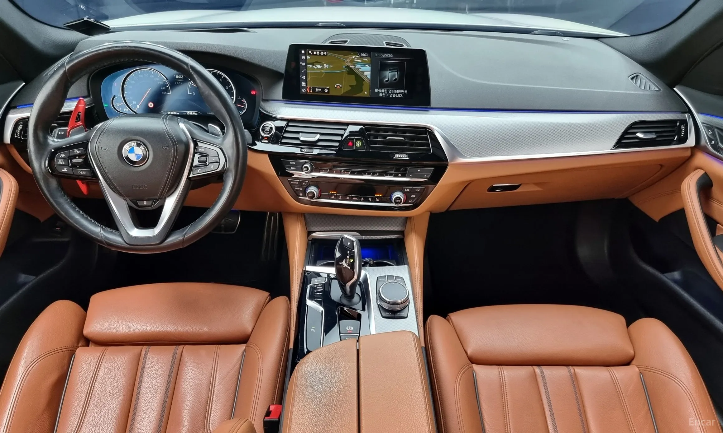 BMW 5 Series (G30) превью 4