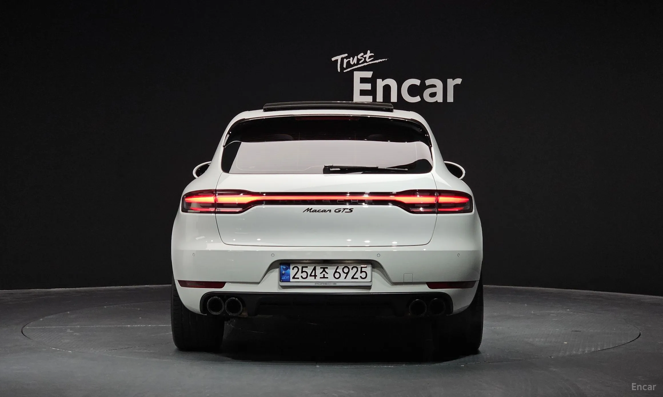 Porsche Macan превью 3