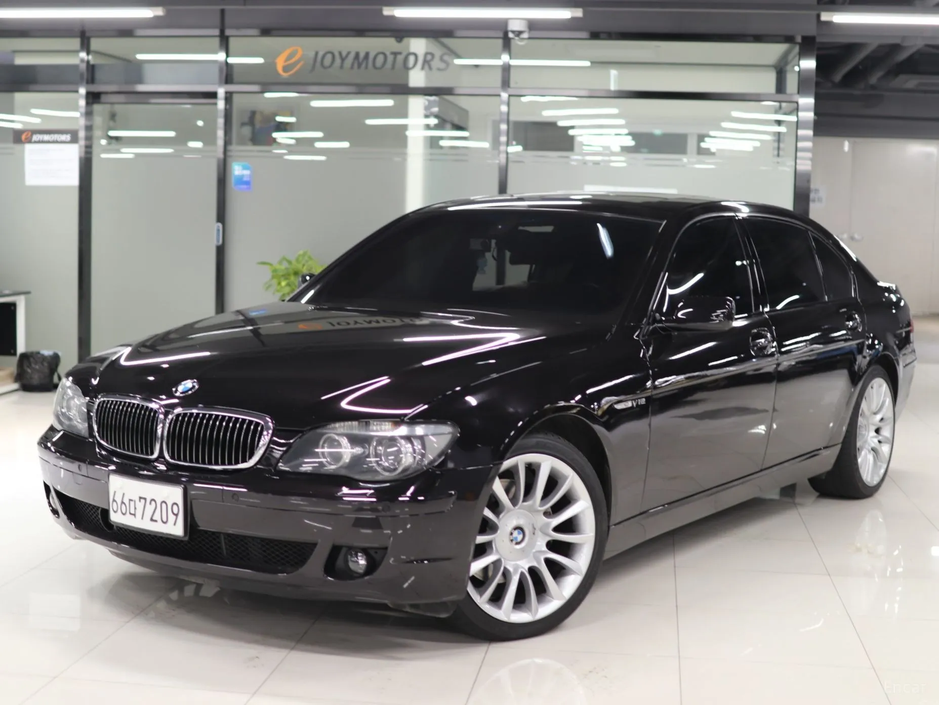 BMW 7 Series (E65)