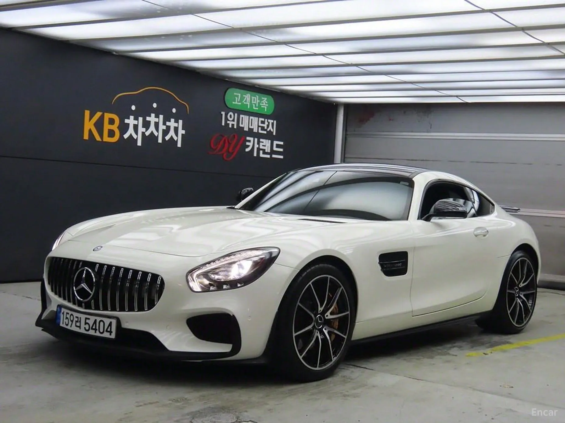 Mercedes Benz AMG GT