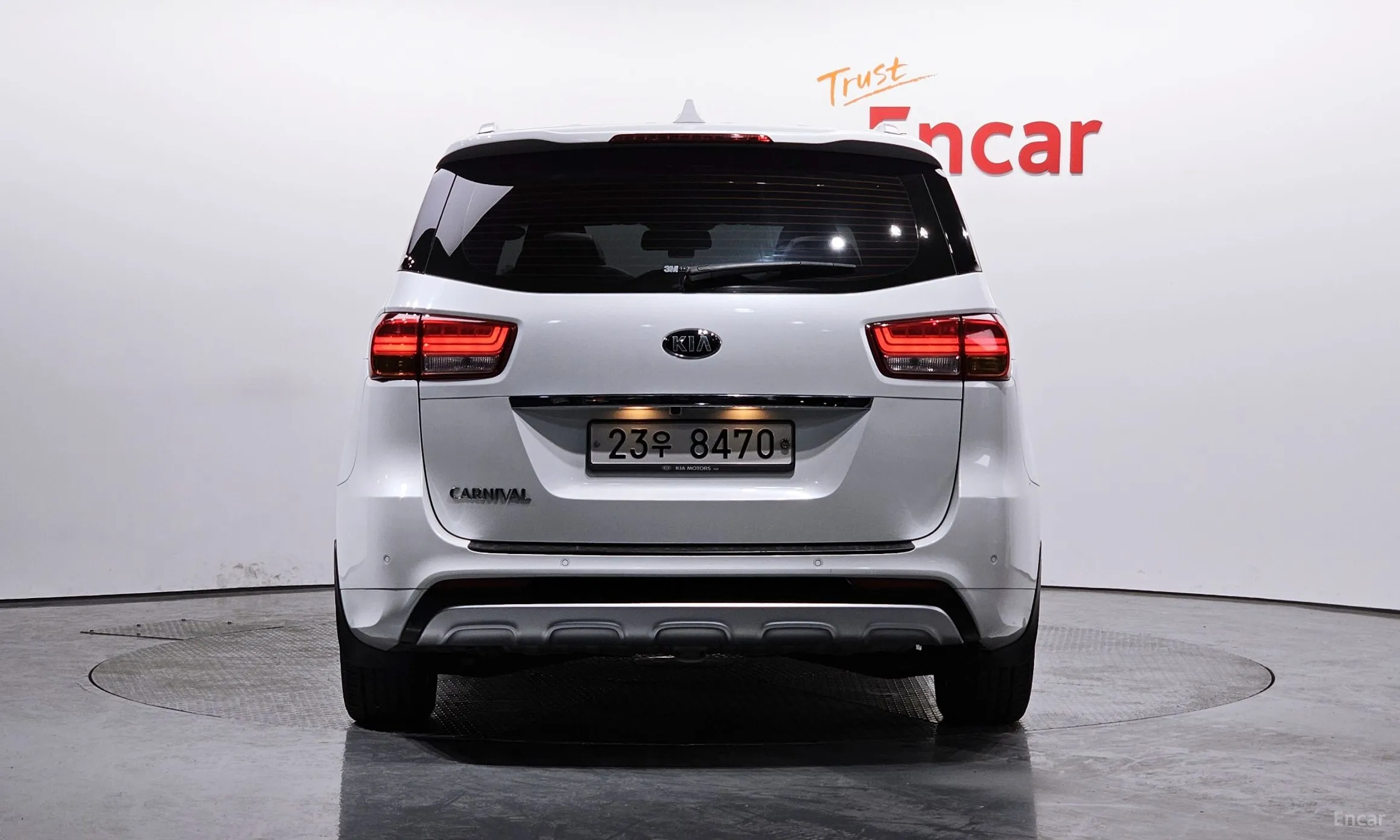 Kia Carnival превью 3