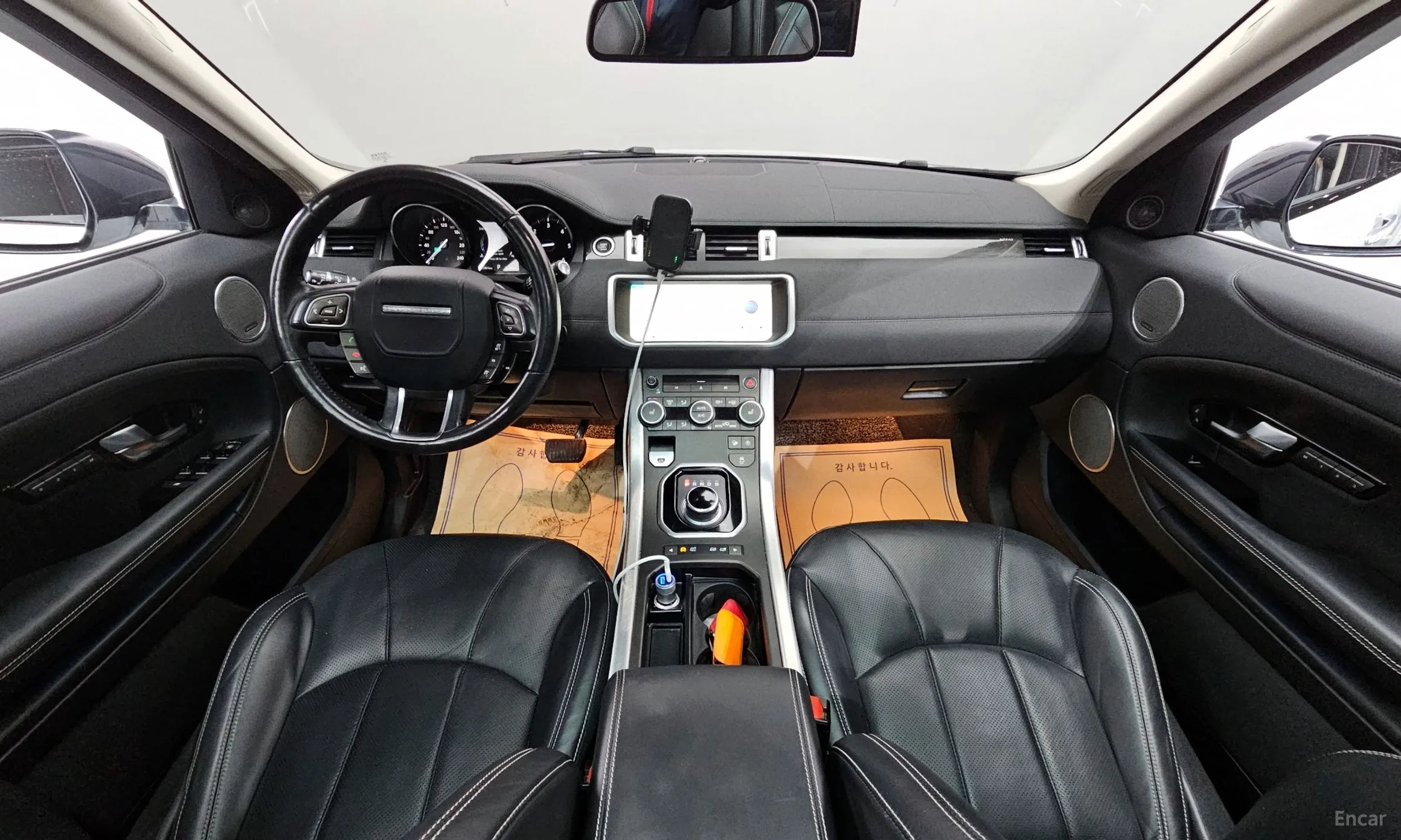Land Rover Range Rover Evoque превью 4