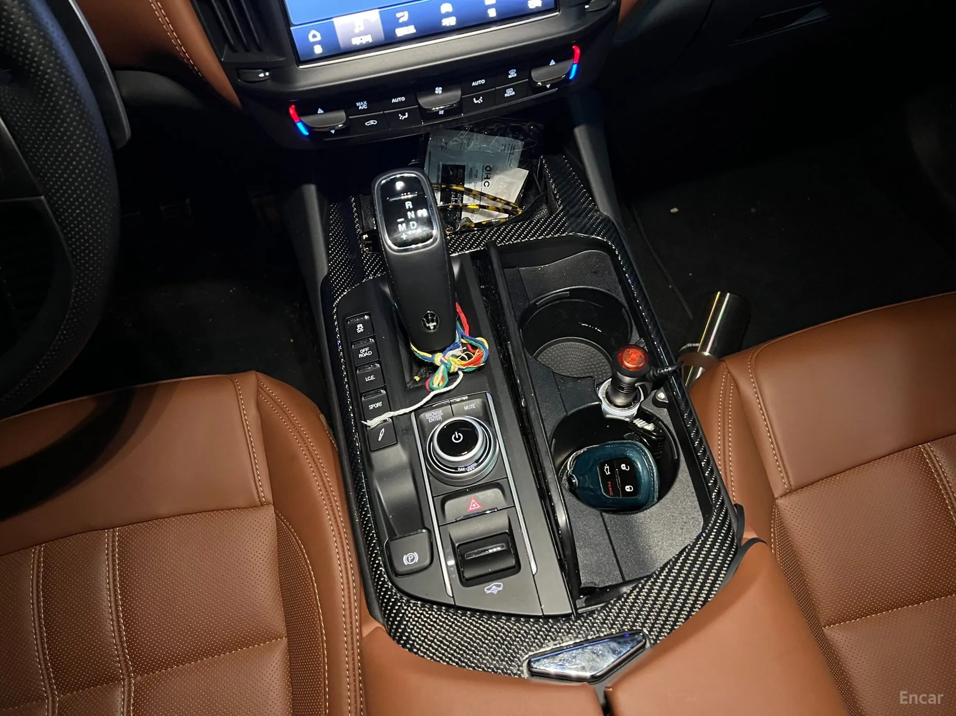 Maserati Levante превью 12