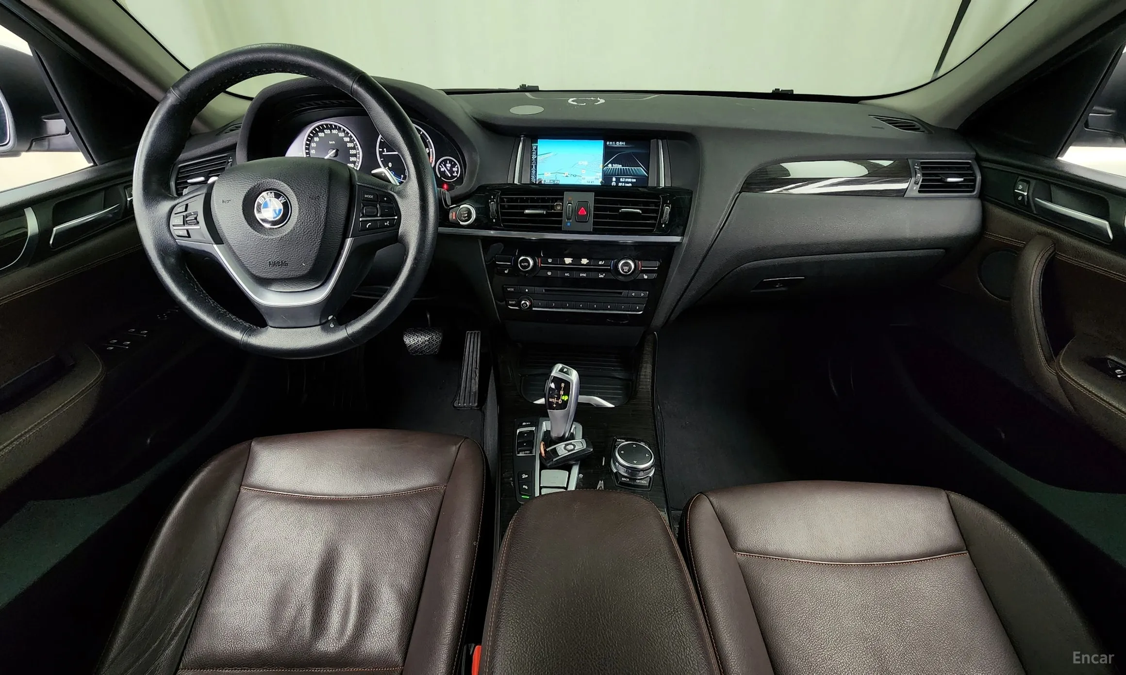 BMW X4 (F26) превью 4