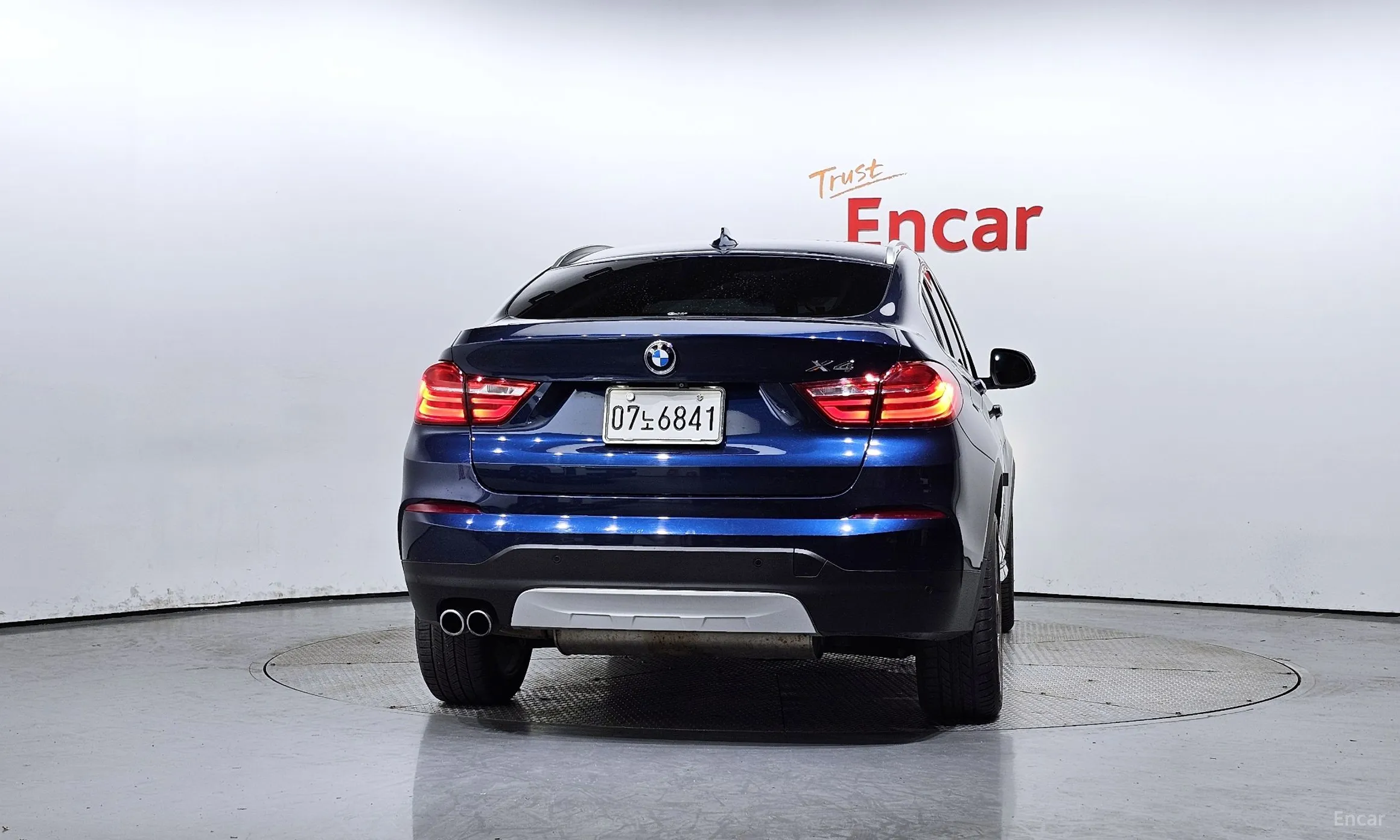 BMW X4 (F26) превью 3
