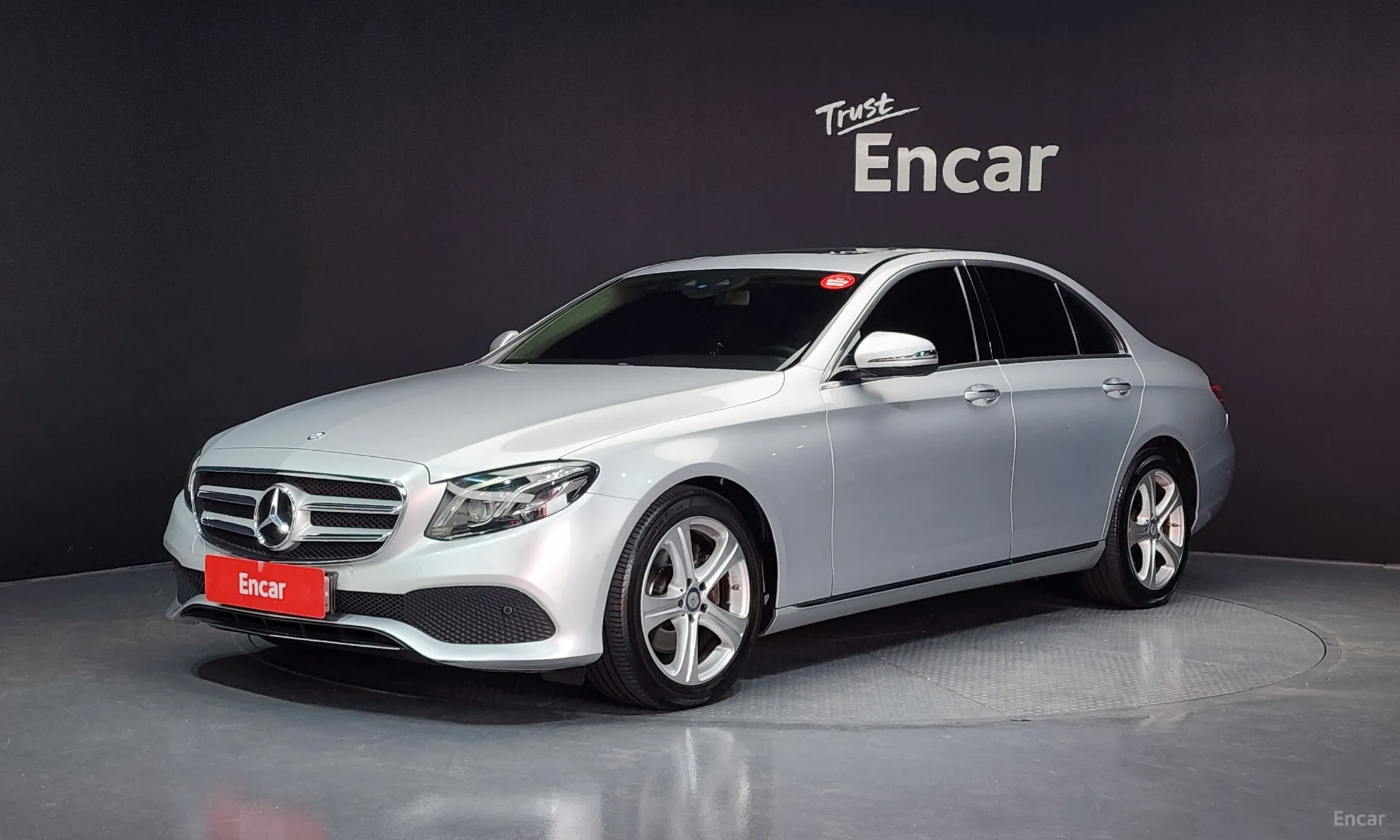 Mercedes Benz E-Class W213