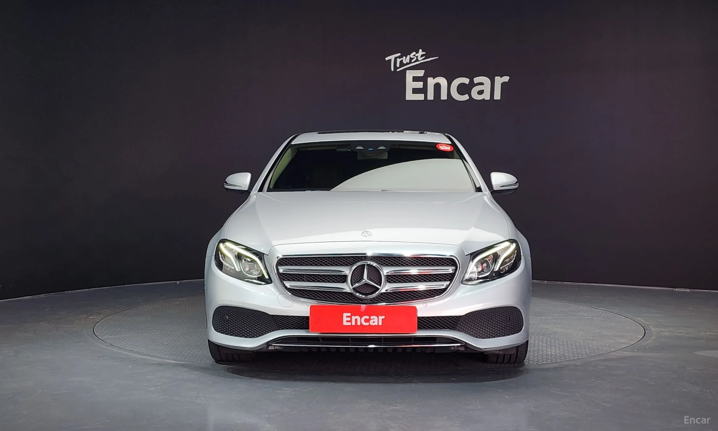 Mercedes Benz E-Class W213