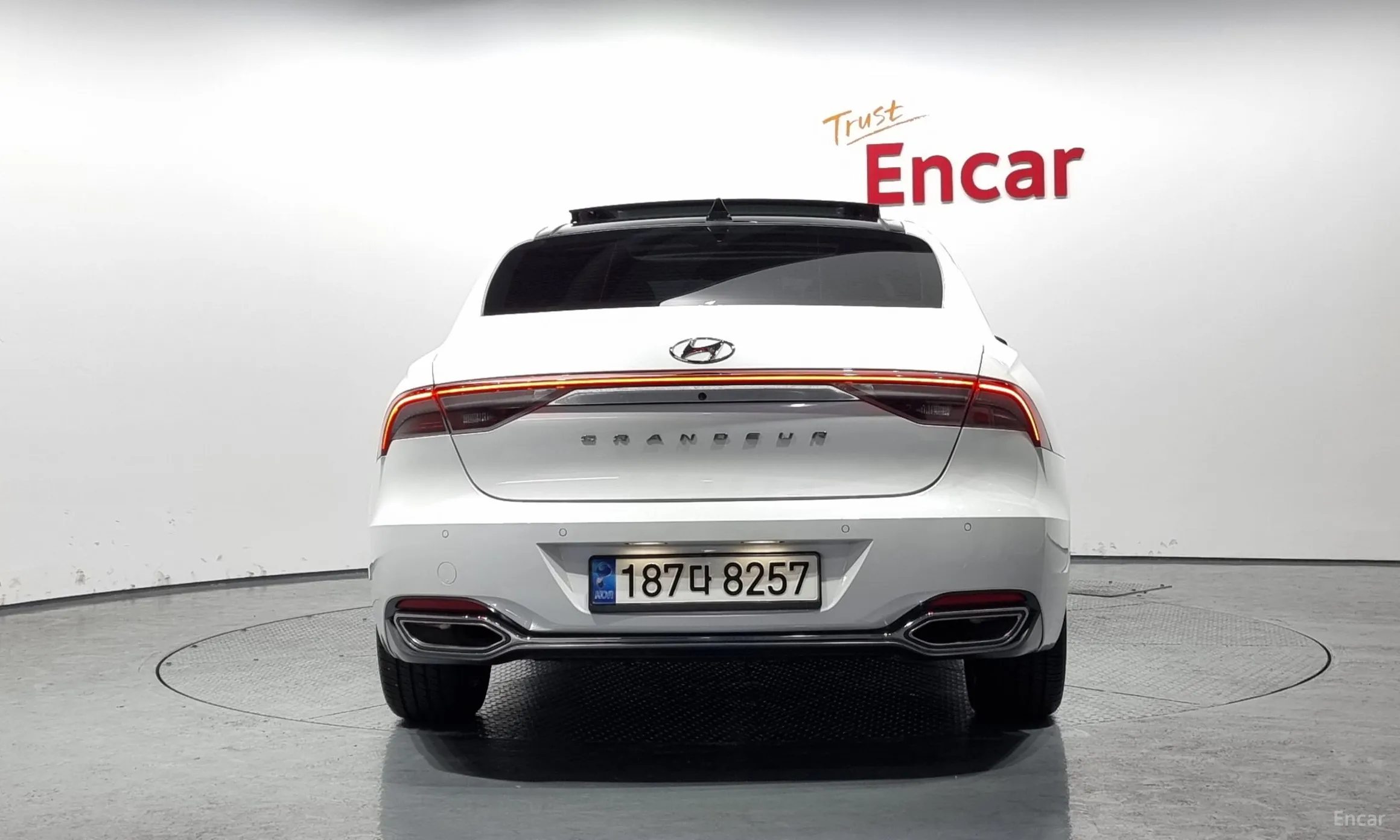 Hyundai Grandeur IG превью 3