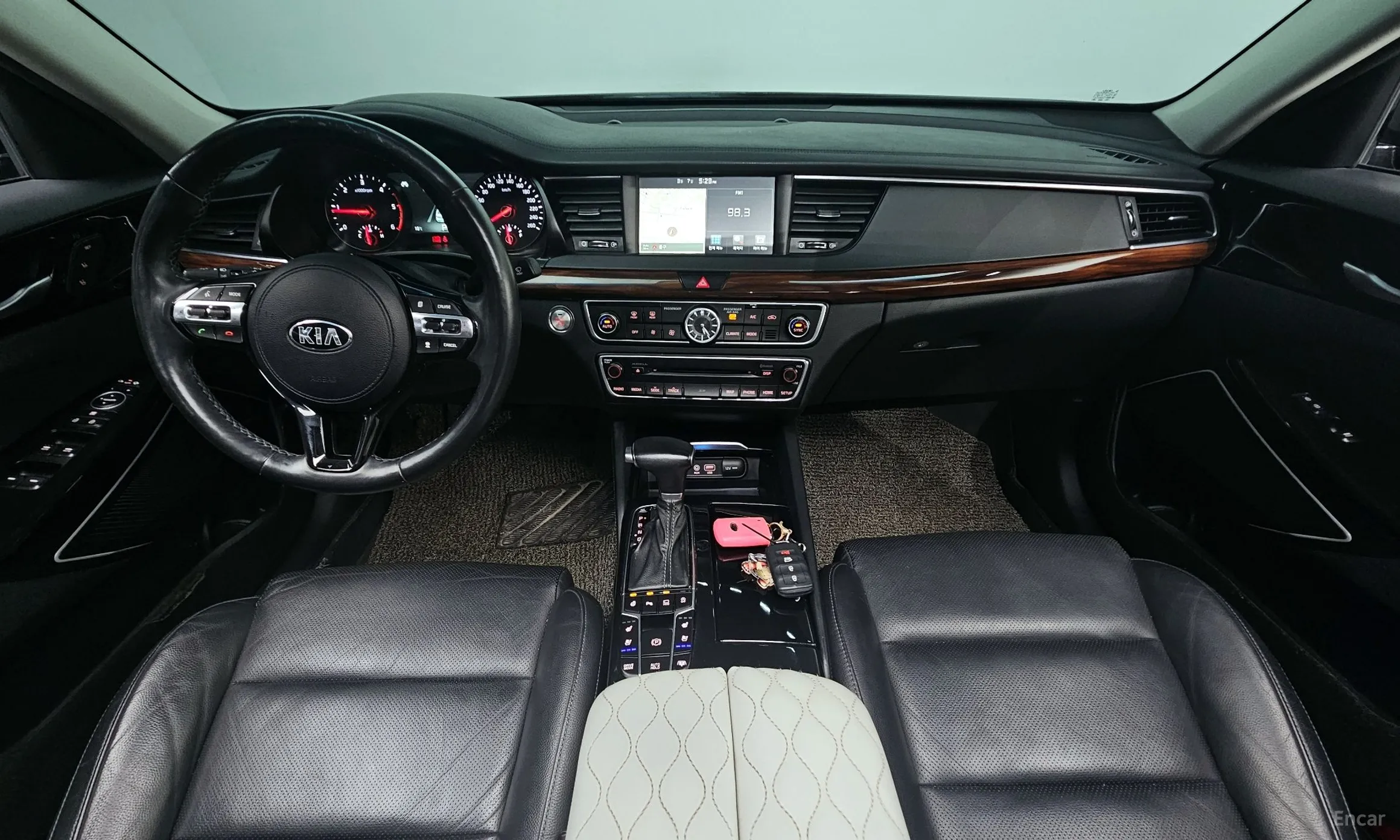 Kia K7 превью 4