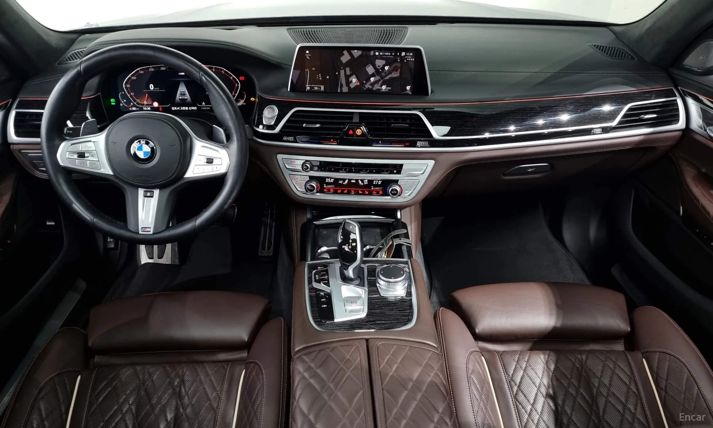 BMW 7 Series (G11) превью 4