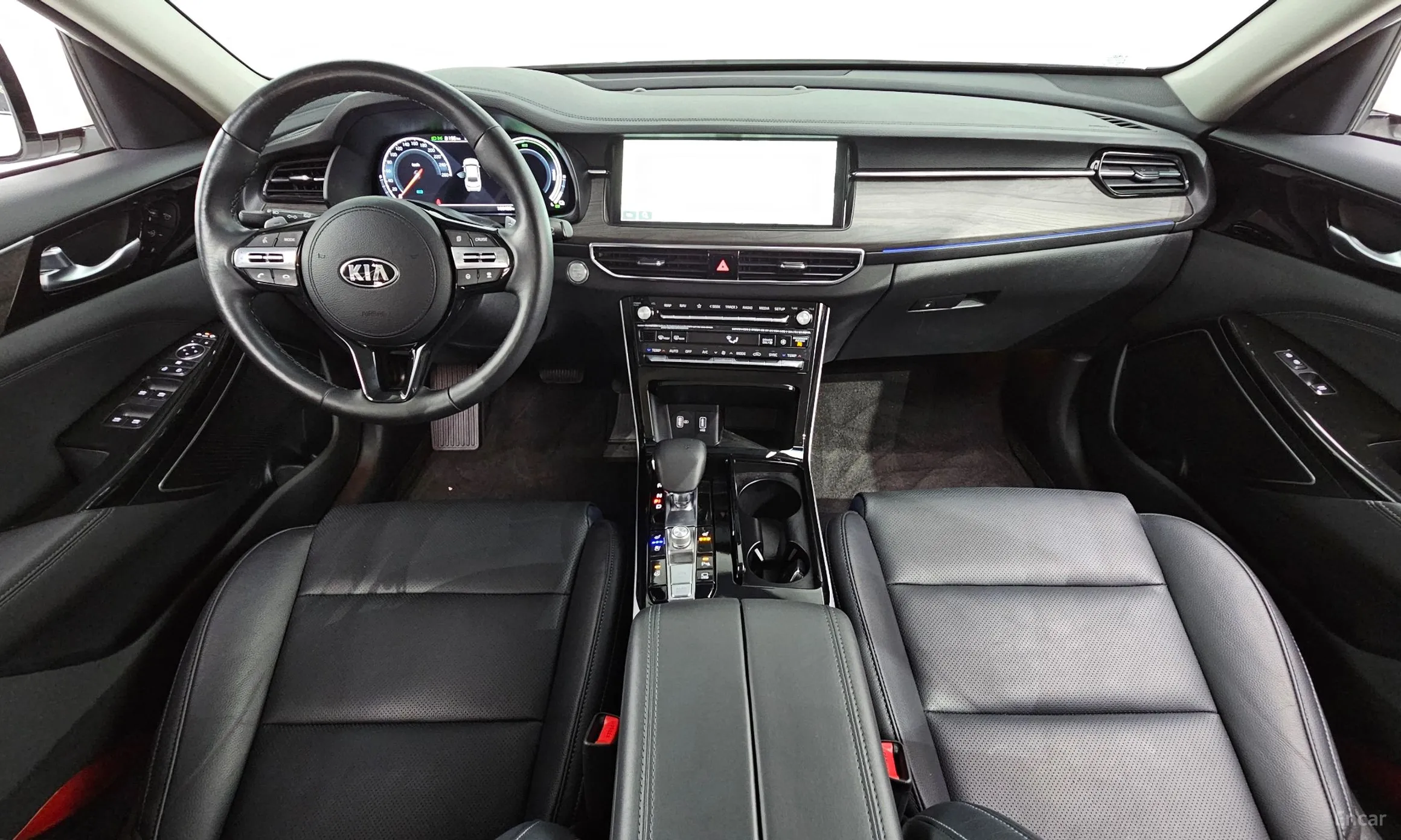 Kia K7 Premier Hybrid превью 4