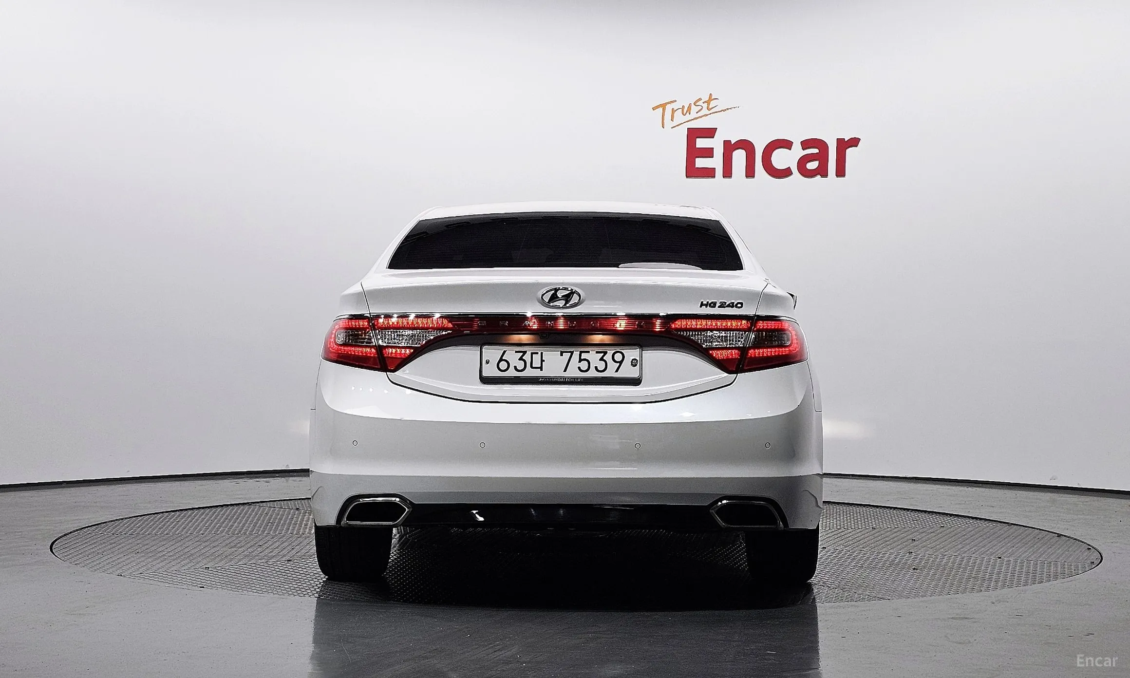 Hyundai Grandeur HG превью 3