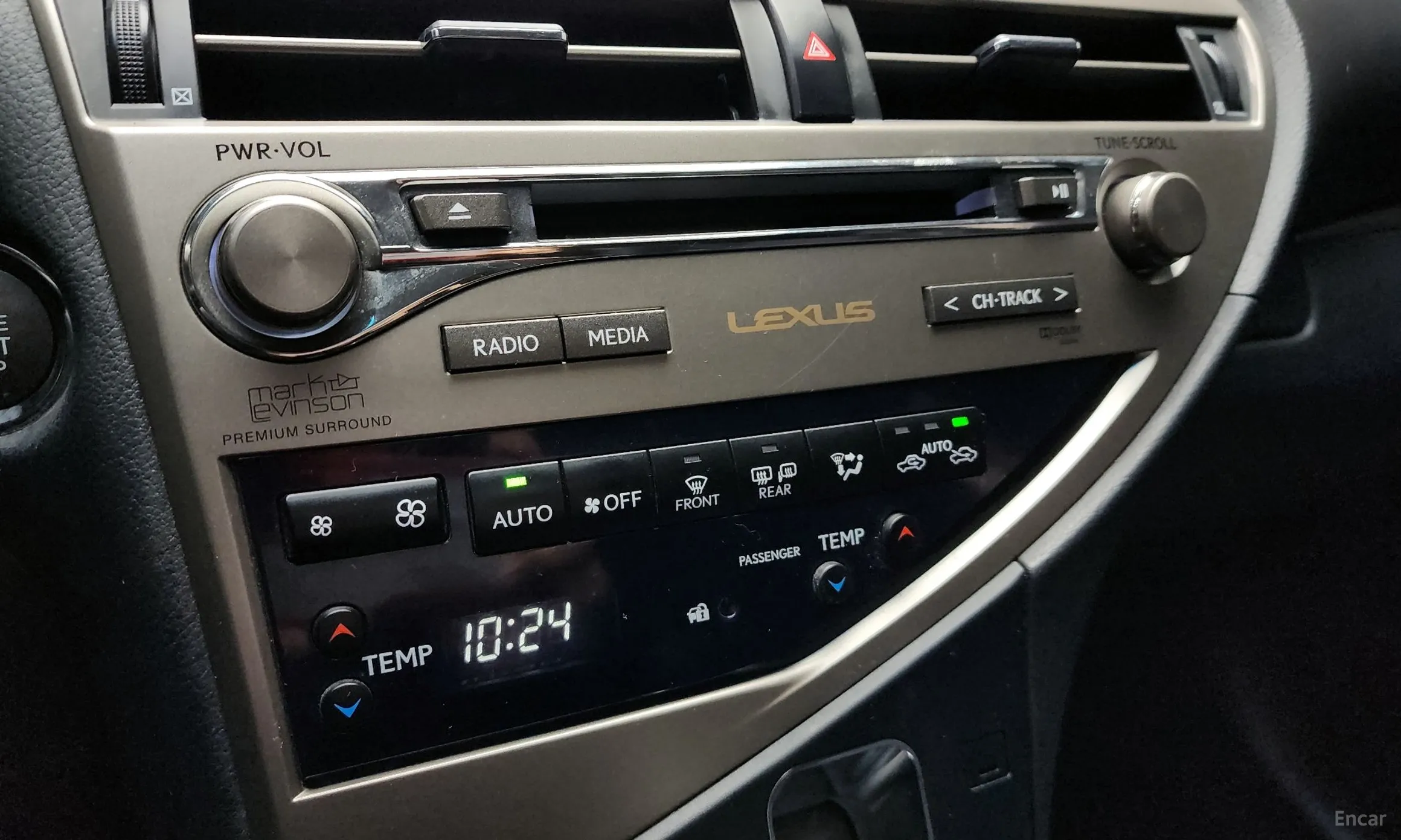 Lexus RX350 превью 20