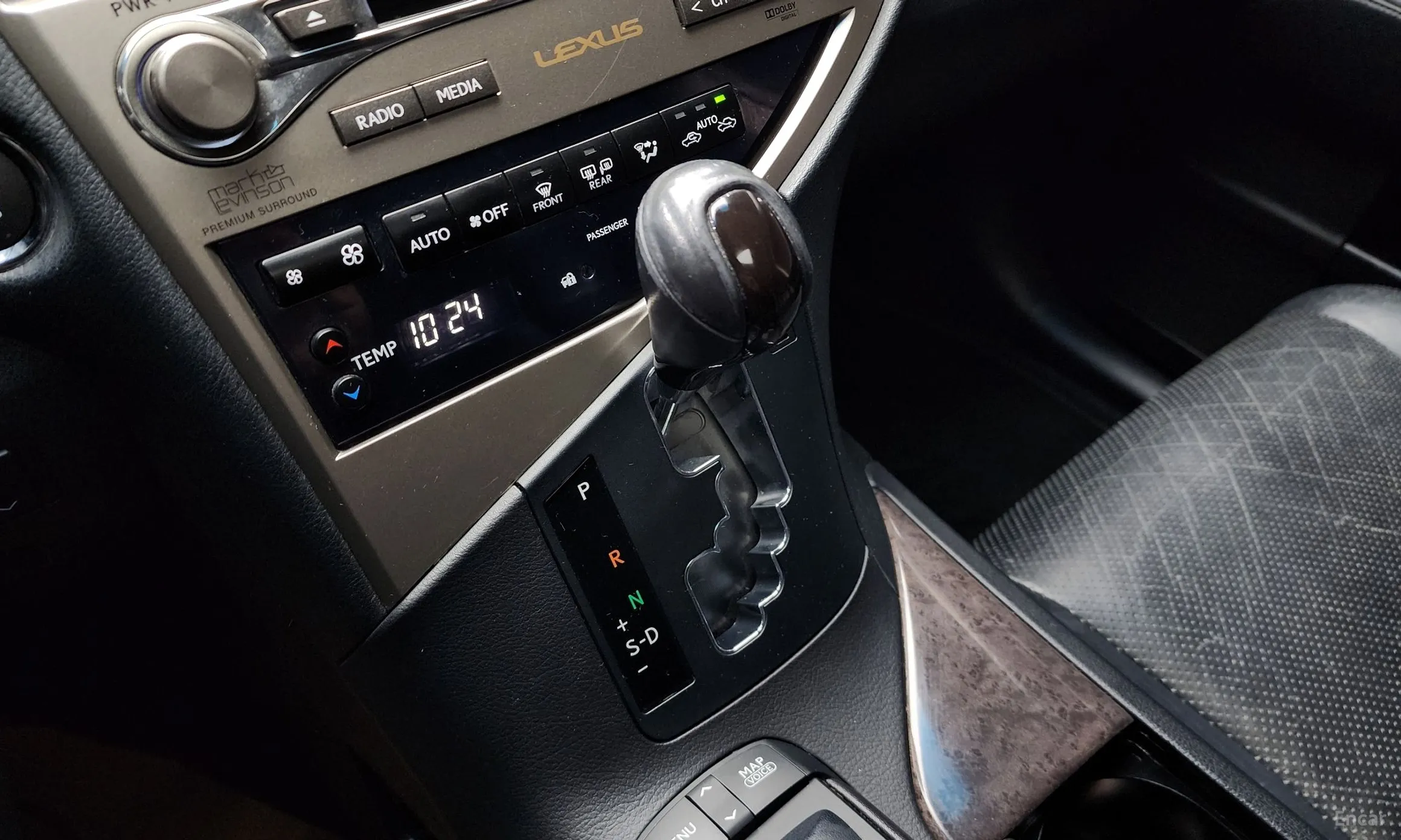 Lexus RX350 превью 9