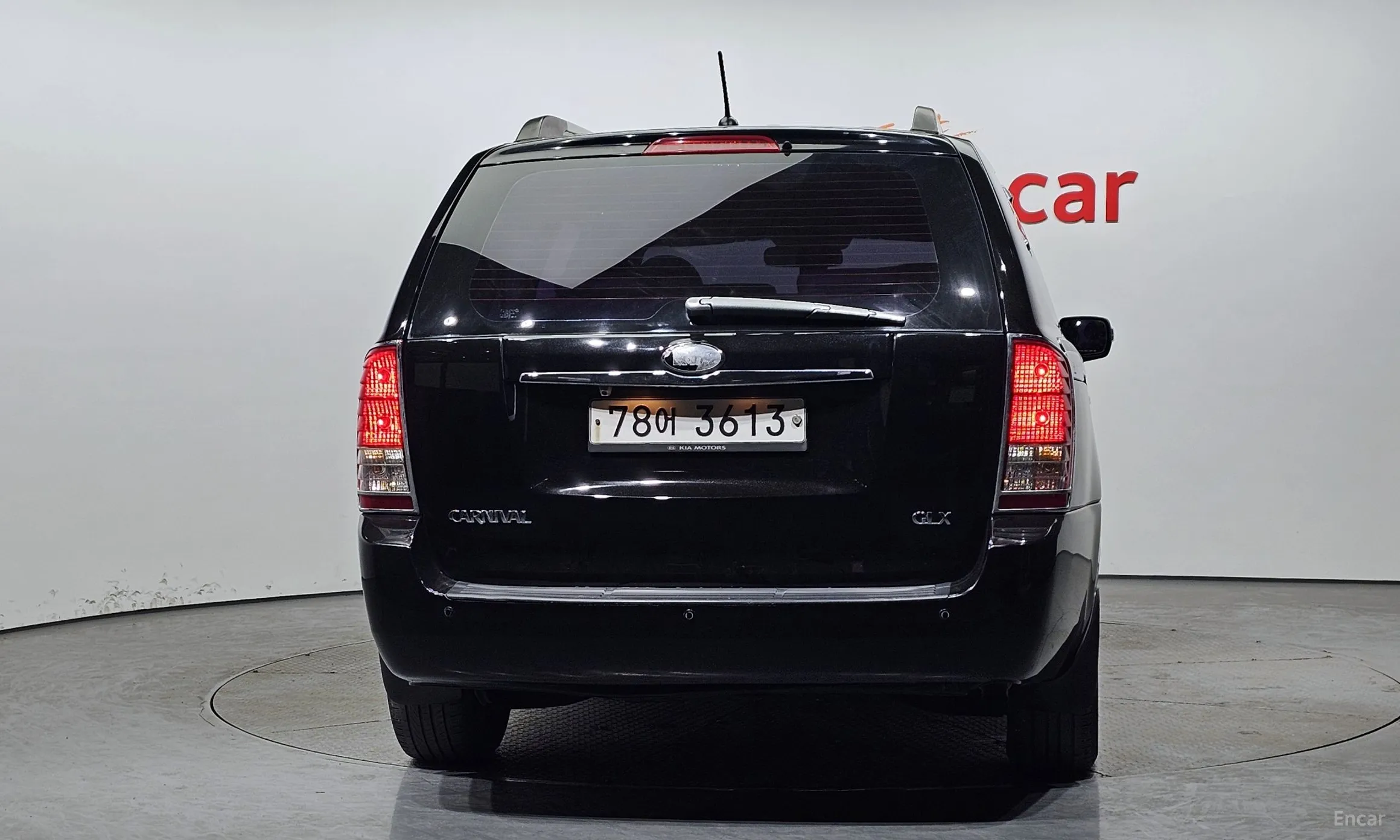 Kia Carnival R превью 3