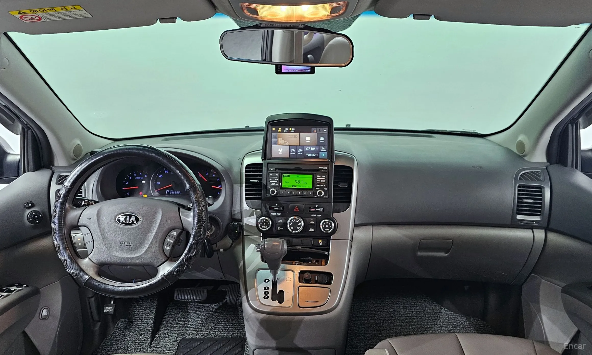 Kia Carnival R превью 4
