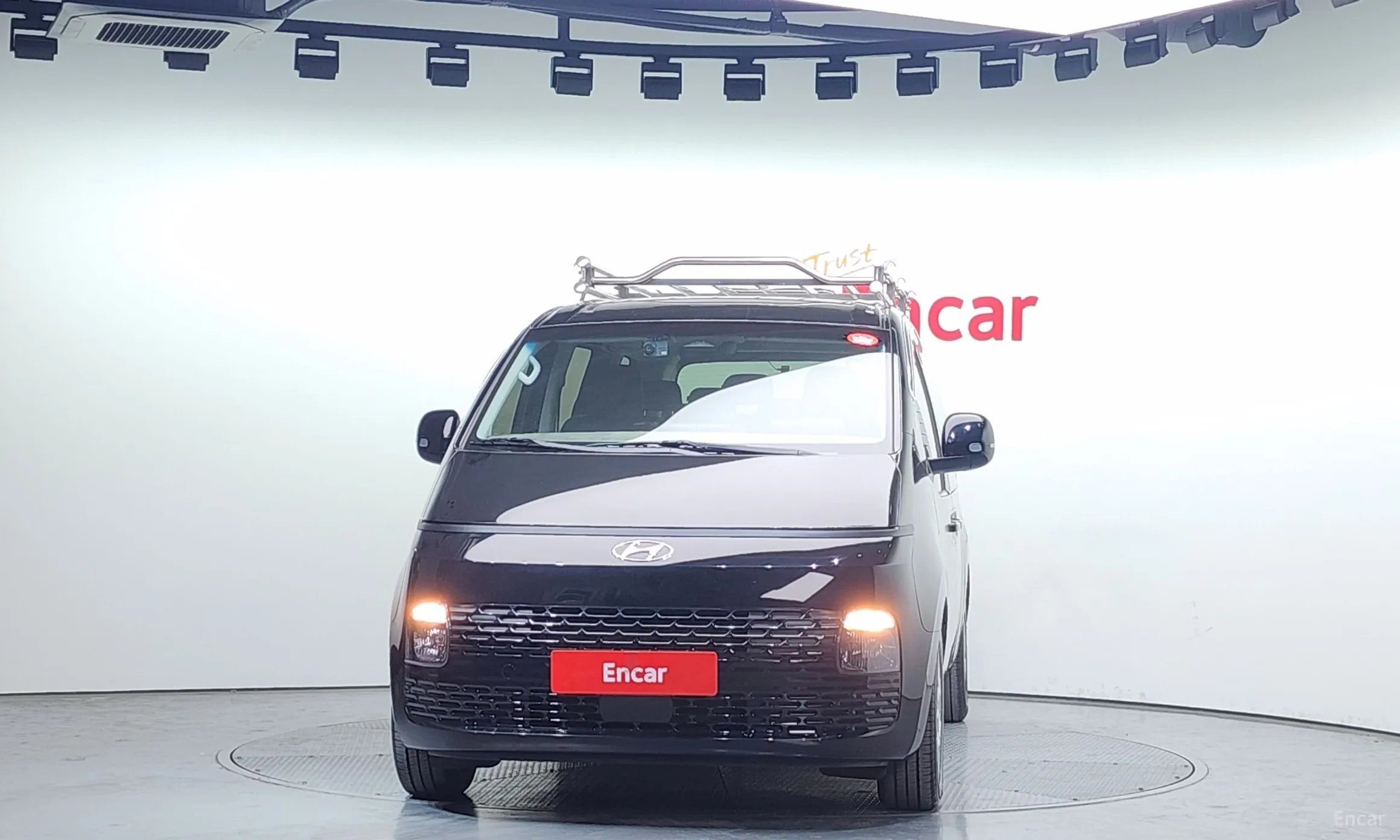Hyundai Staria превью 2