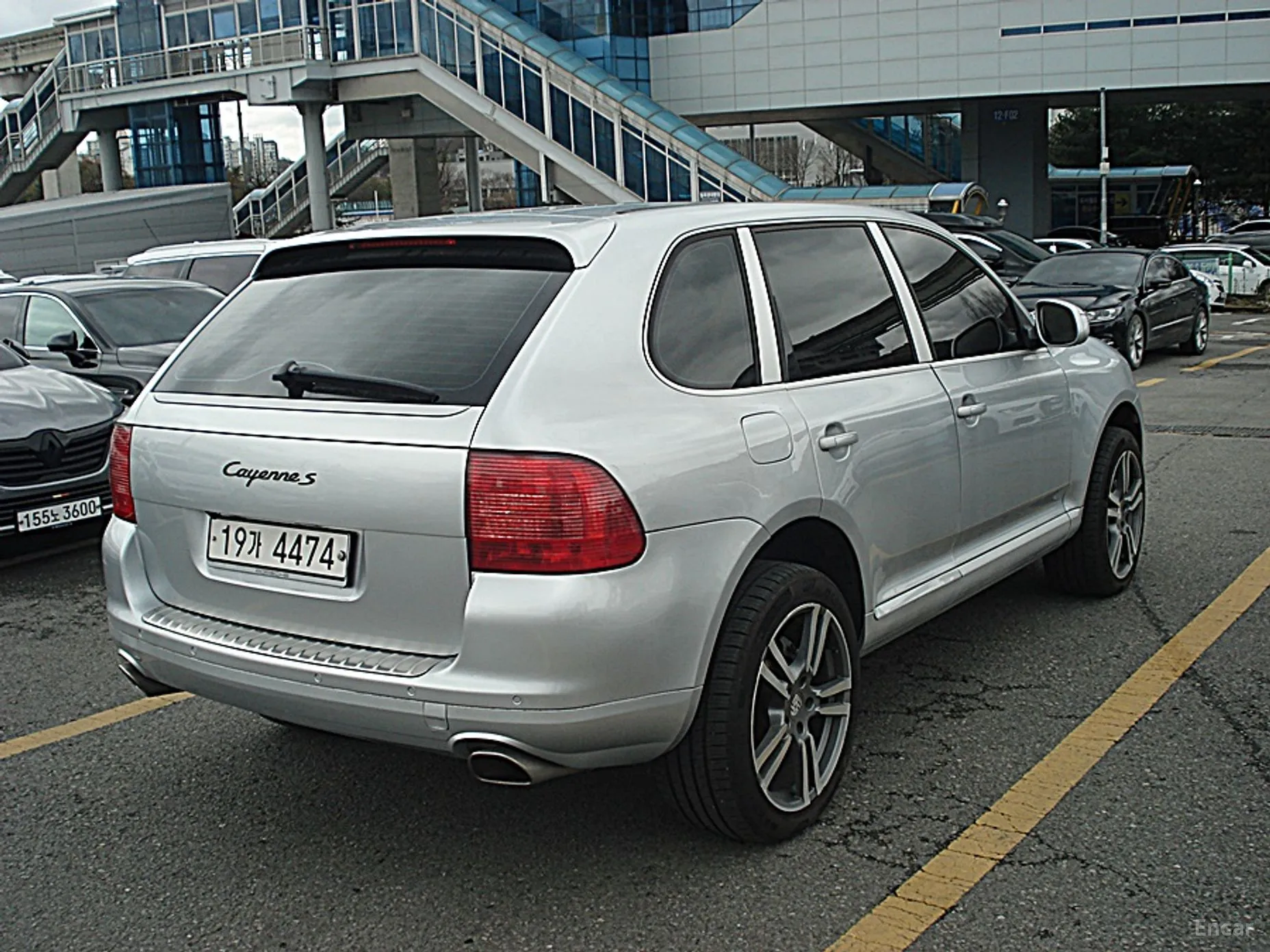 Porsche Cayenne превью 3