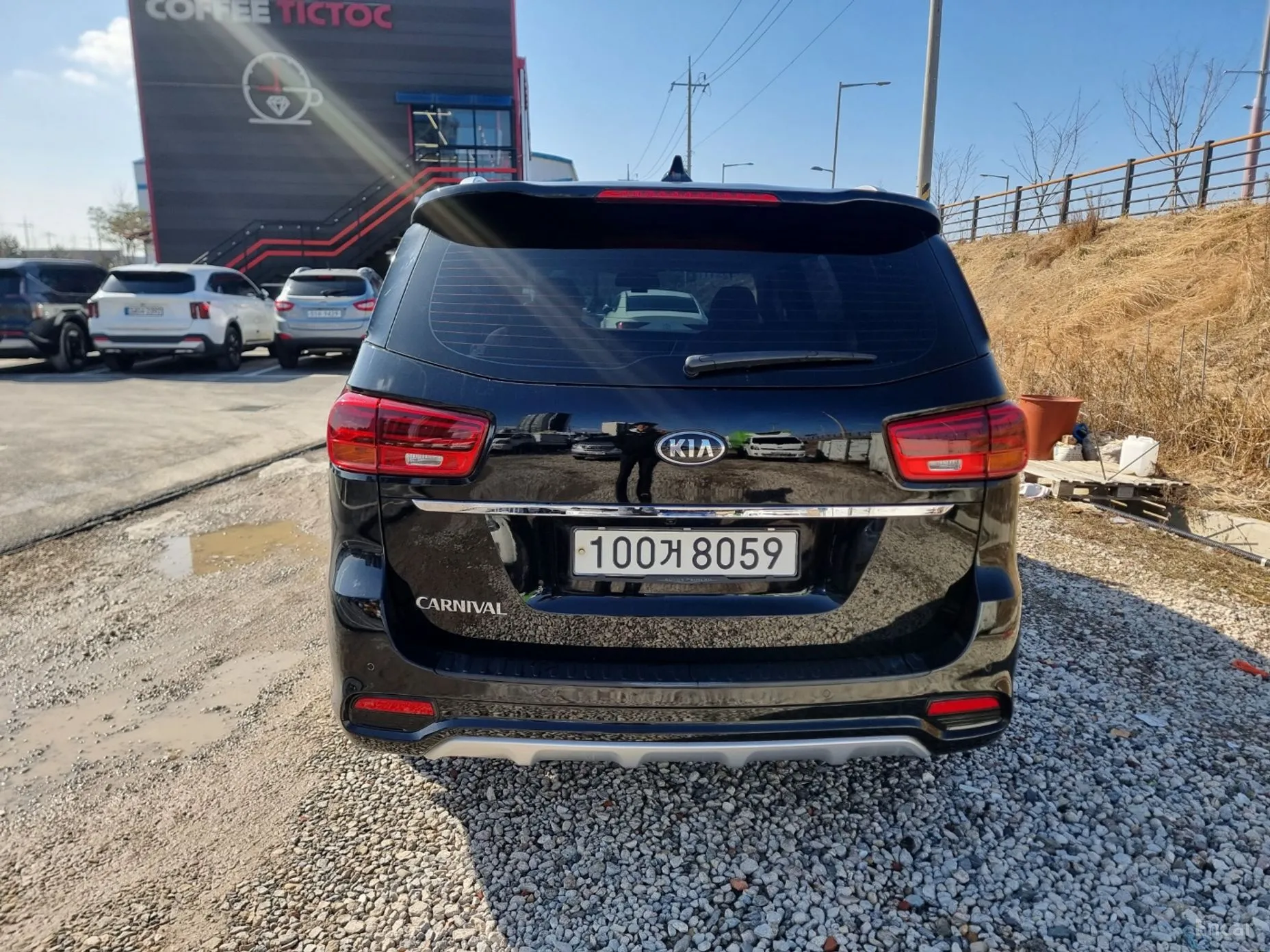 Kia Carnival превью 4