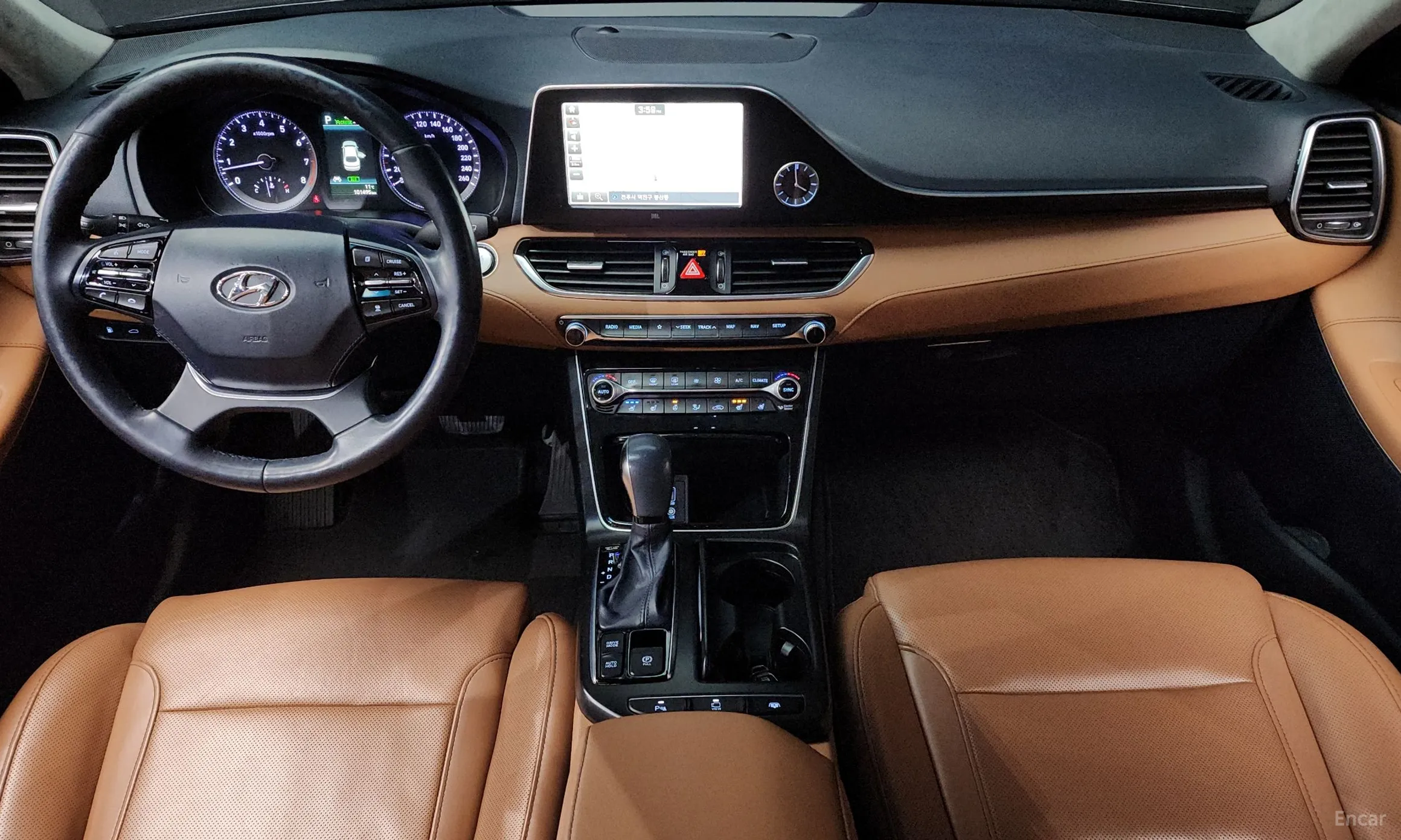 Hyundai Grandeur IG превью 4
